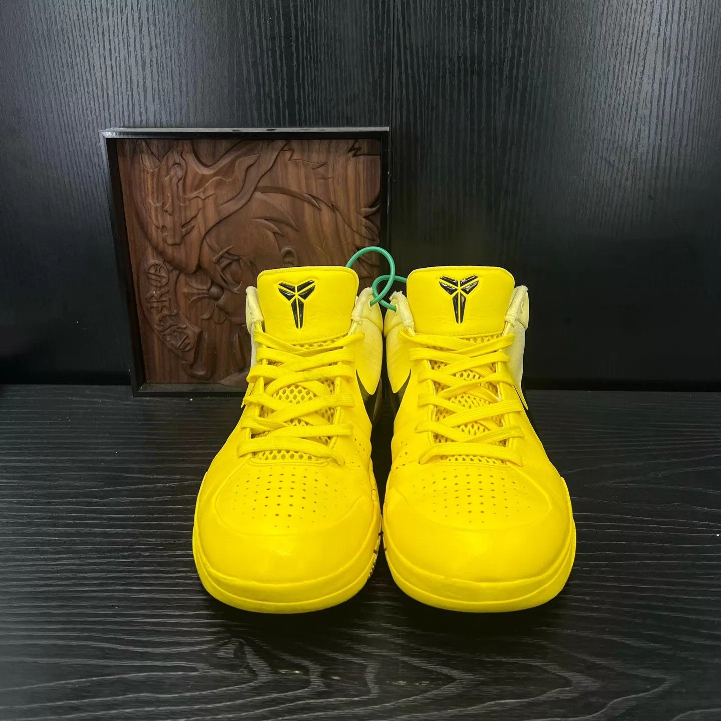 Nike Nike Zoom Kobe 4 Yellow Size US 9.5 / EU 42-43 - 4 Thumbnail