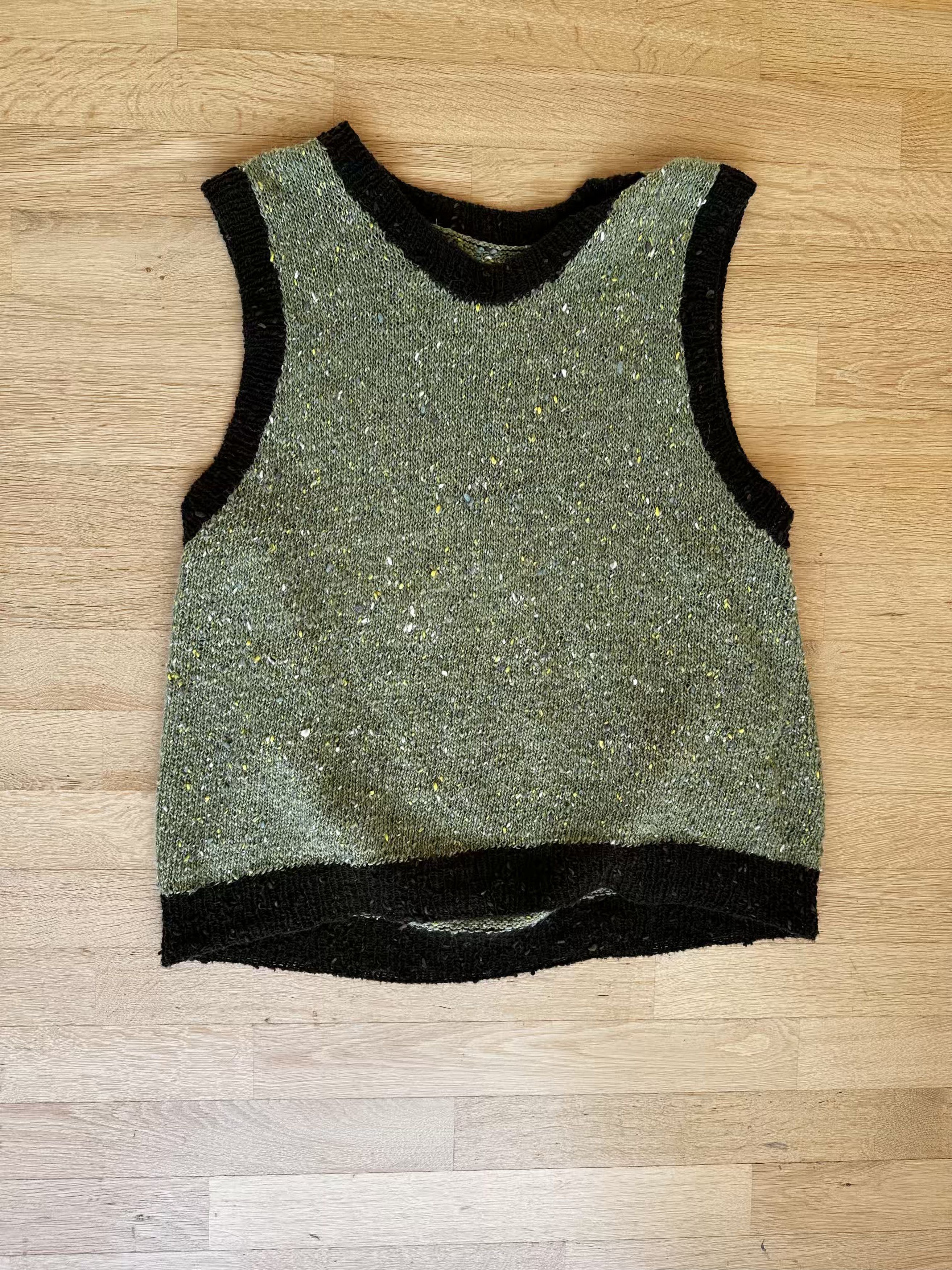 MAN-TLE SP R13Z2 Knit Vest Size US M / EU 48-50 / 2 - 6 Thumbnail