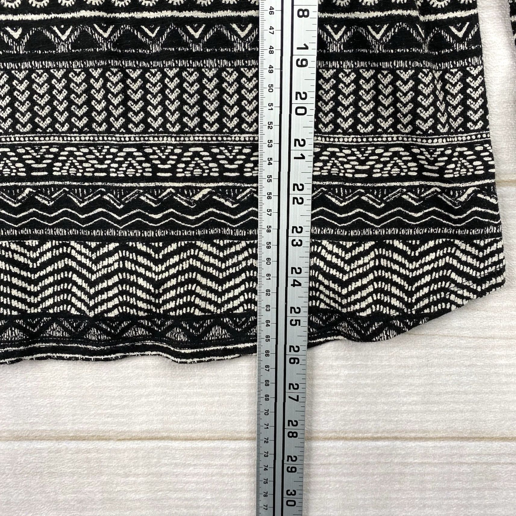 Lucky Brand Lucky Brand Top Blouse Womens L Black Aztec Print 3/4 Sleeve Lightweight Stretch Bohemian Modern Size L / US 10 / IT 46 - 4 Thumbnail
