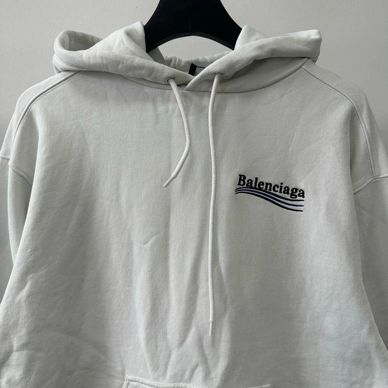 Balenciaga Balenciaga Political Campaign Cola embroidered logo beige h Size US S / EU 44-46 / 1 - 3 Thumbnail