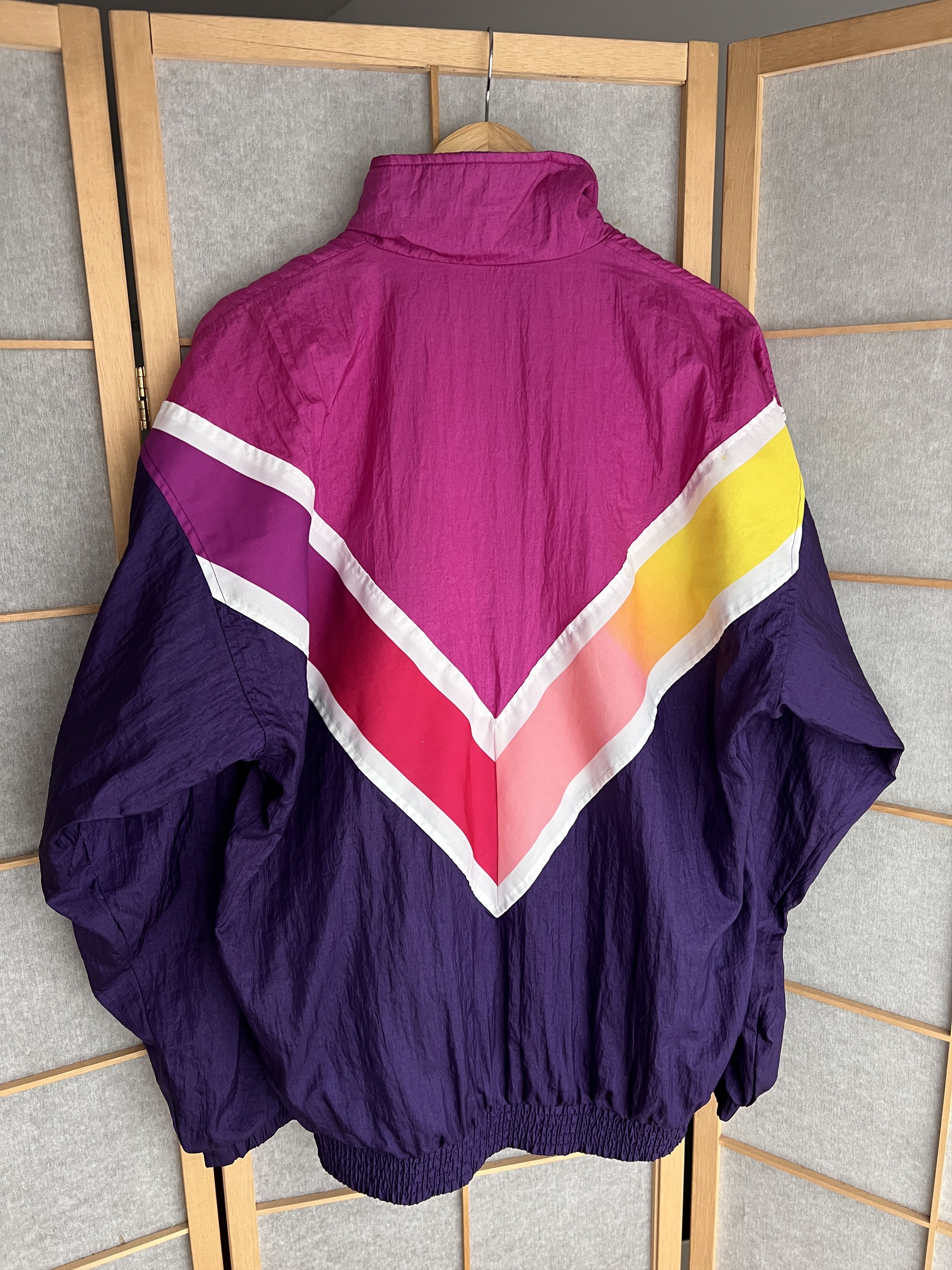 Sergio Tacchini Sergio Tacchini vintage 80s 90s nylon track top retro jacket Size US L / EU 52-54 / 3 - 5 Thumbnail