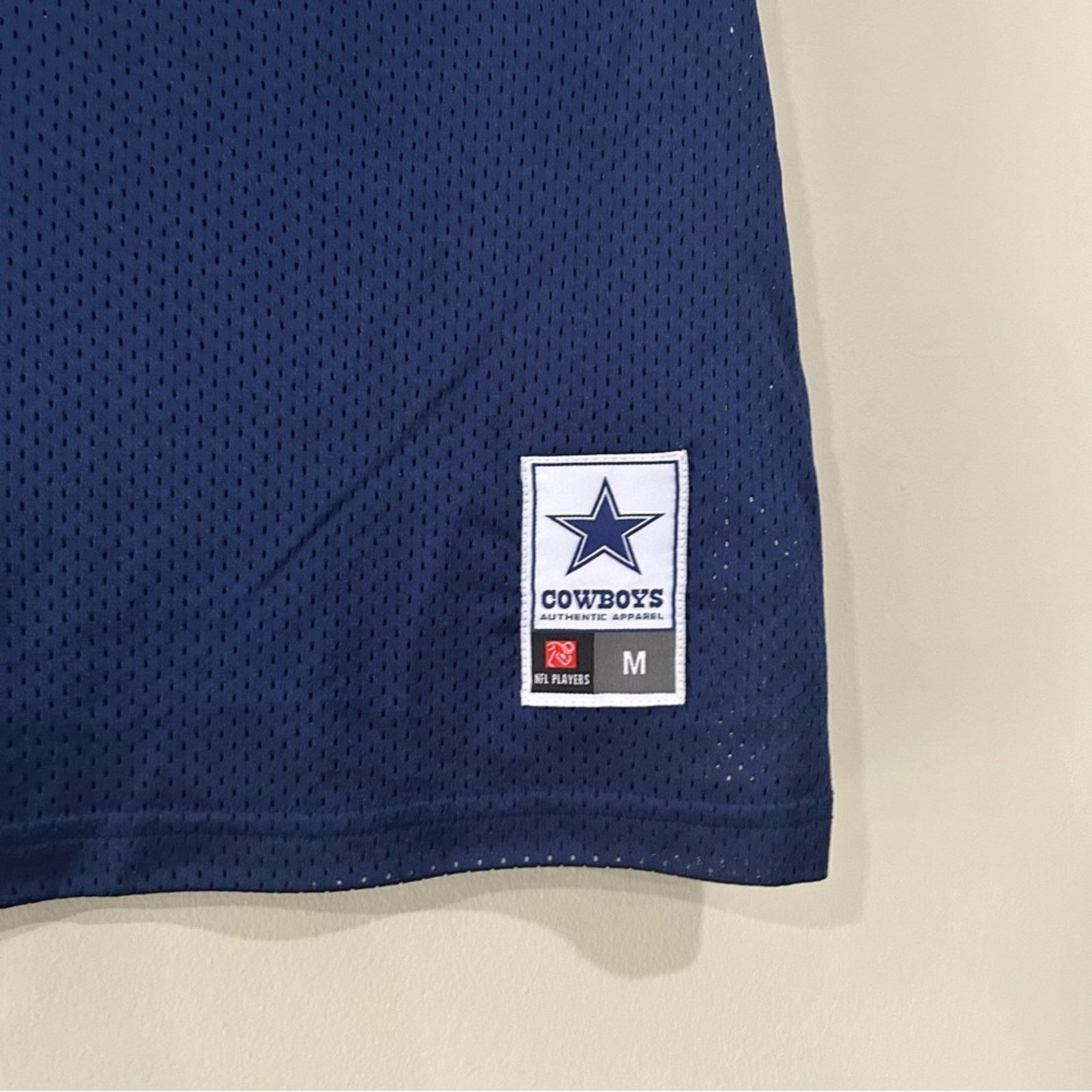 NFL Dallas Cowboys Leighton Vander Esch Jersey Size US M / EU 48-50 / 2 - 6 Thumbnail