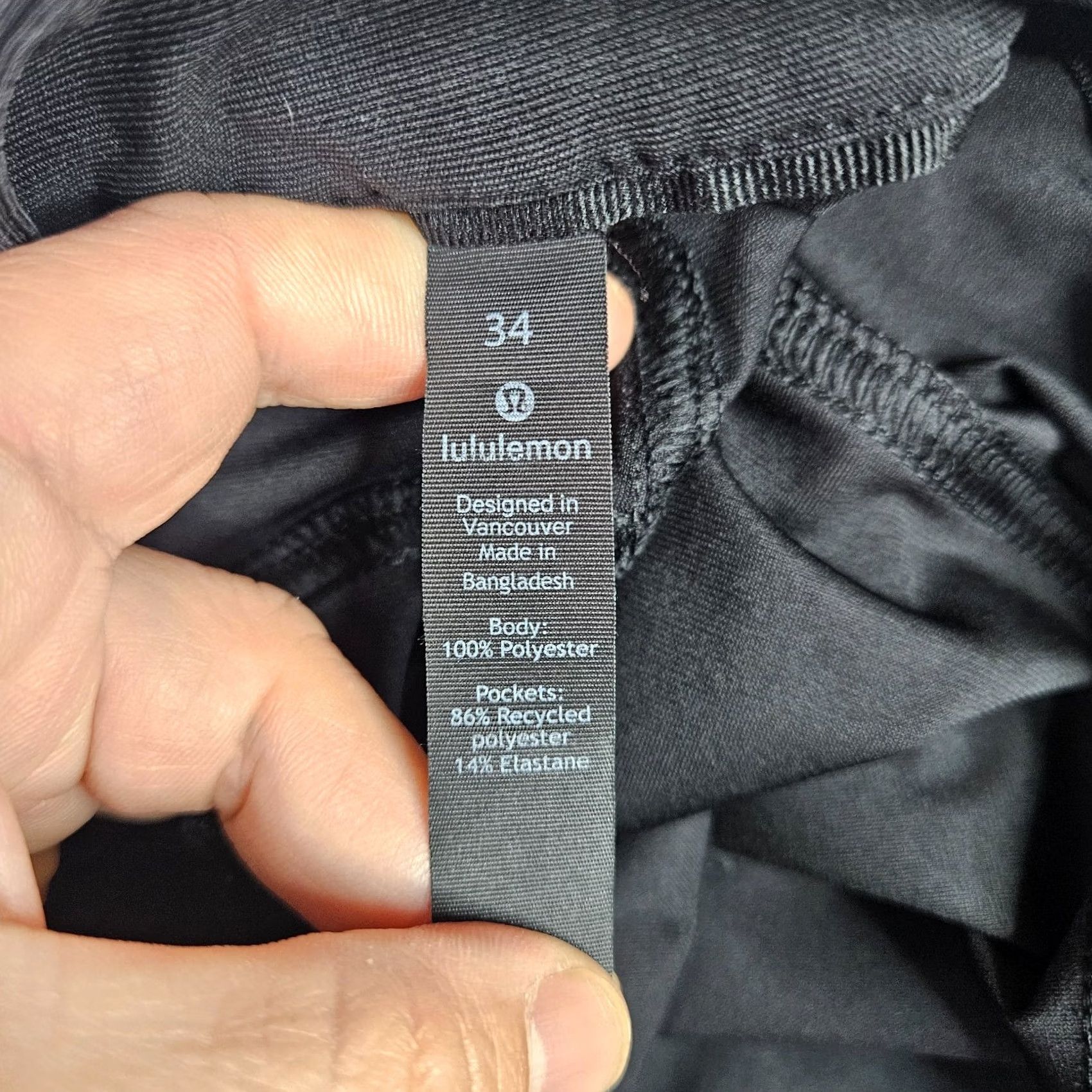 Lululemon lululemon Men's Pants Slim Black 34 Regular Inseam 30 Stretch Performance Casual Shirt? (Note: Structure applied) Size US 34 / EU 50 - 6 Thumbnail