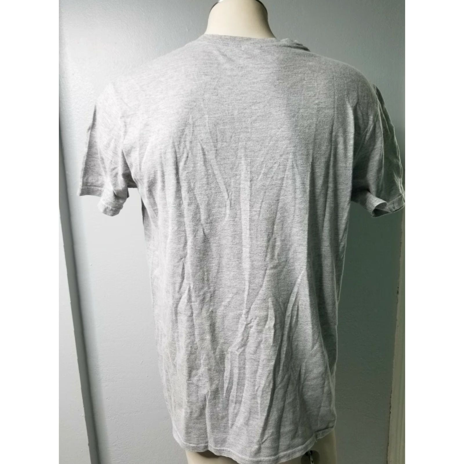 Gildan Men’s L Lady Antebellum Concert Tour Gray Gildan T-Shirt Band Tee Shirt Graphic Tee Mens Large Gray Band Lady Antebellum Concert Tour Gildan T-Shirt Size US L / EU 52-54 / 3 - 2 Thumbnail