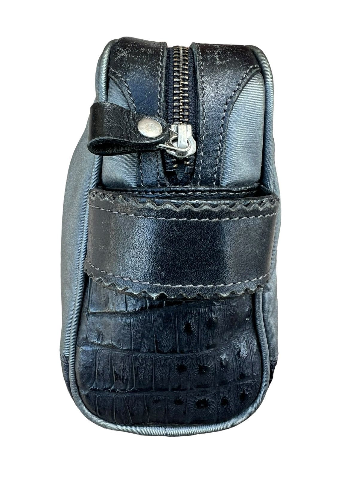 Leather × Yoshiyuki Konishi Vintage Yoshiyuki Konishi Crocodile Leather Clutch Bag Size ONE SIZE - 3 Thumbnail