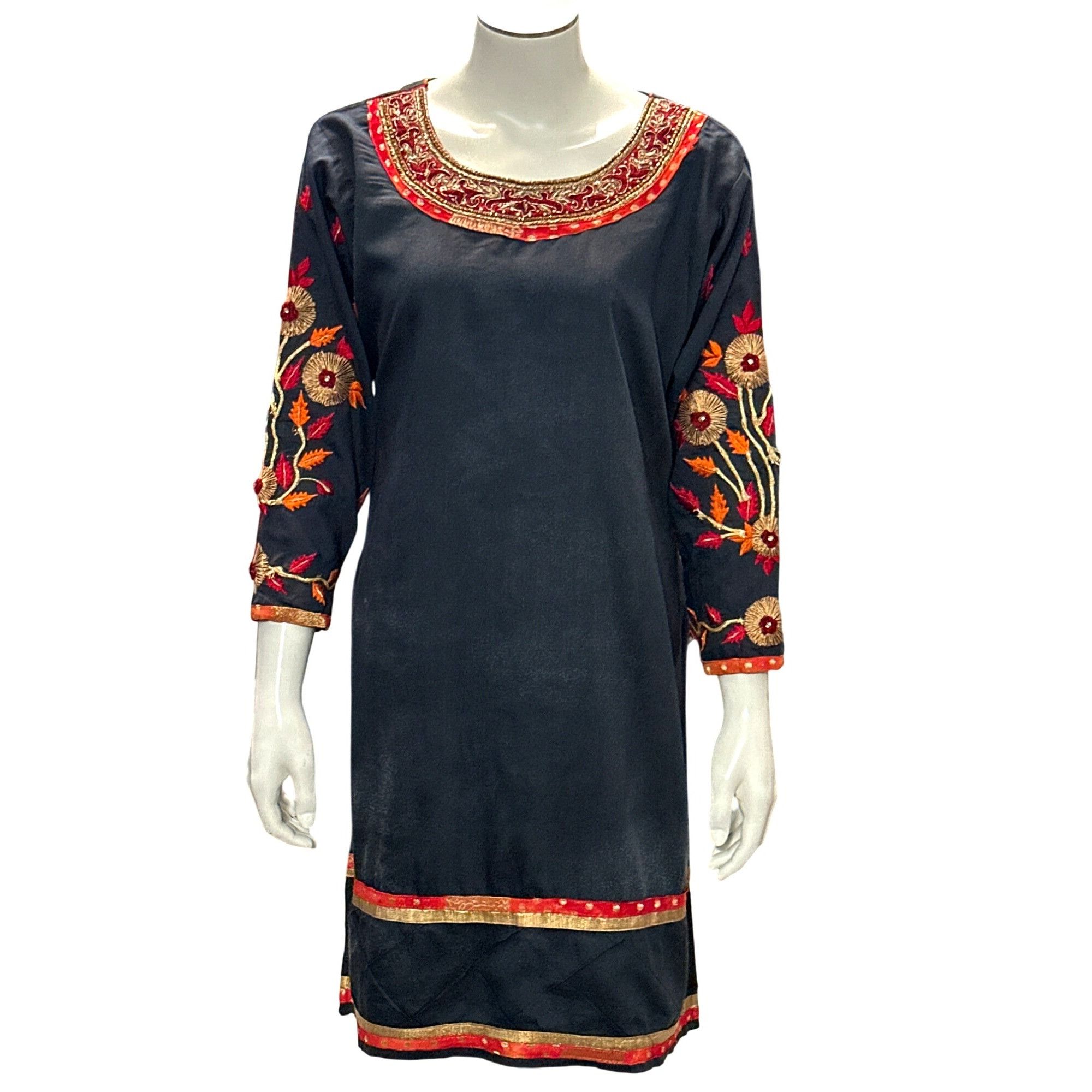 Other CCC Embroidered Tunic Dress Floral Stripe Detailing Long Sle Size M / US 6-8 / IT 42-44 - 1 Thumbnail