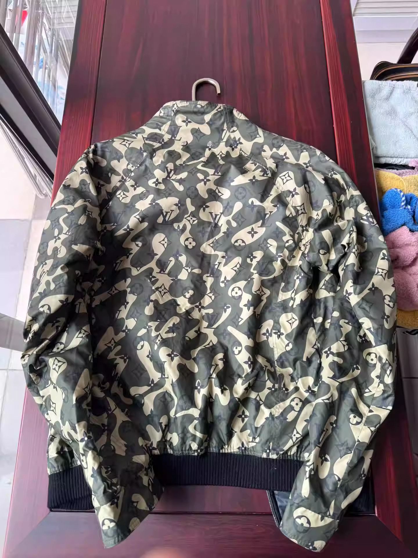 Louis Vuitton Louis Vuitton Lv Takashi Murakami Camouflage Jacket Size US M / EU 48-50 / 2 - 2 Thumbnail