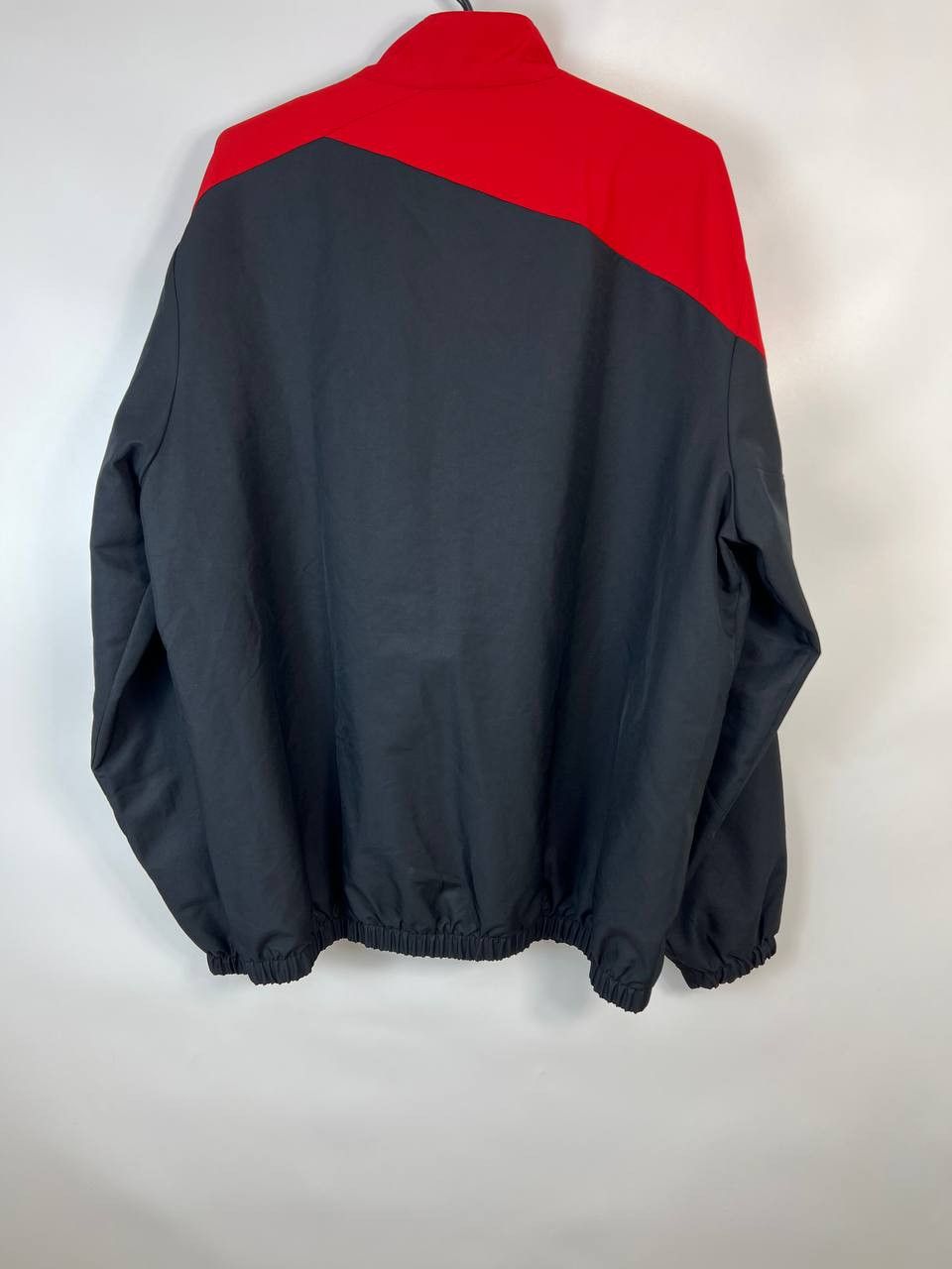 New Balance Liverpool 2015-2016 Presentation Jacket Football Full Zip Size US XL / EU 56 / 4 - 6 Thumbnail