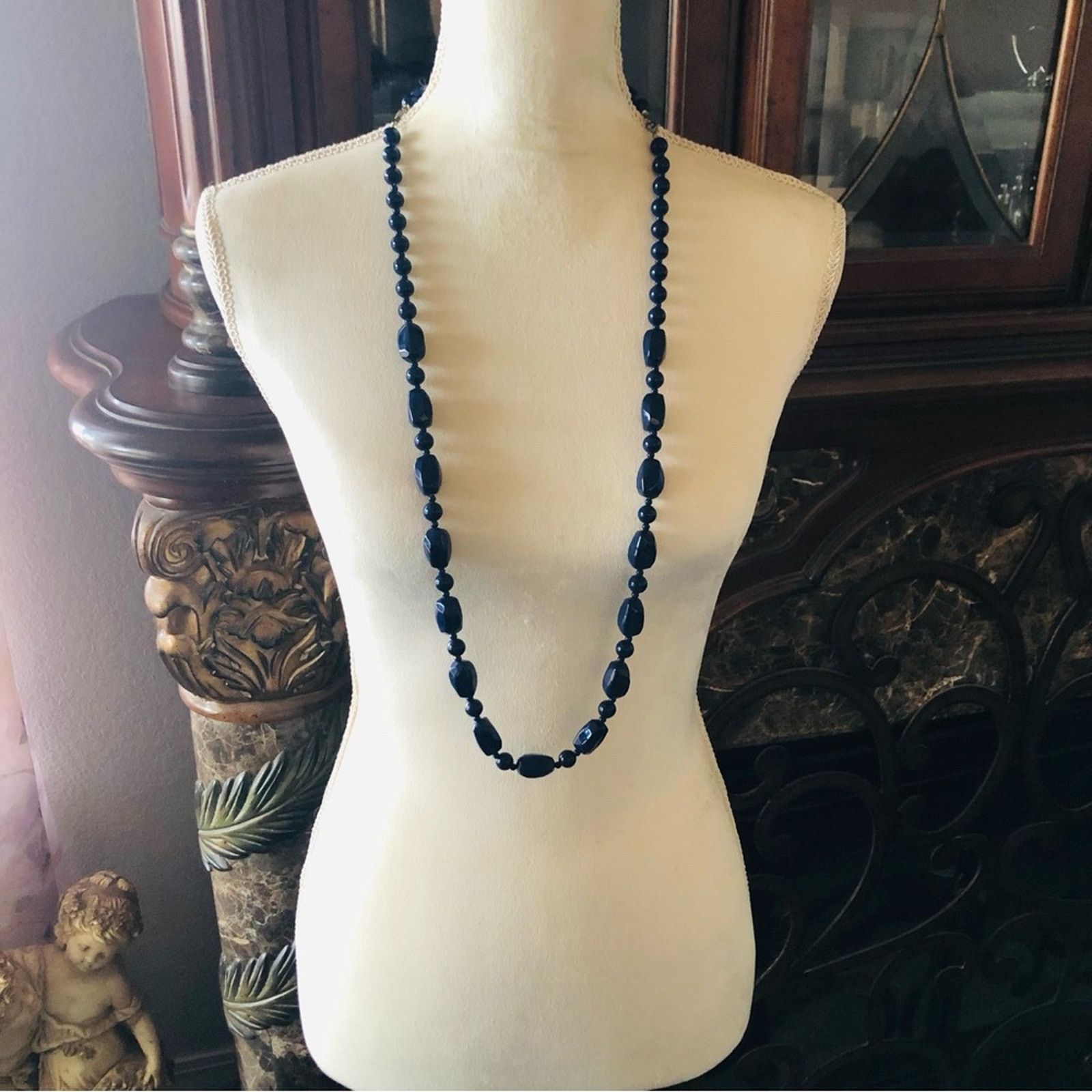 Jewelry Modern vintage chunky navy bead necklace Size ONE SIZE - 4 Thumbnail