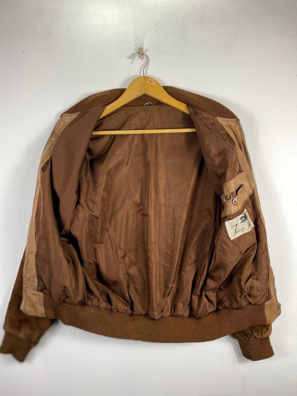Japanese Brand vintage japanese brand suede leather bomber jacket Size US L / EU 52-54 / 3 - 7 Thumbnail