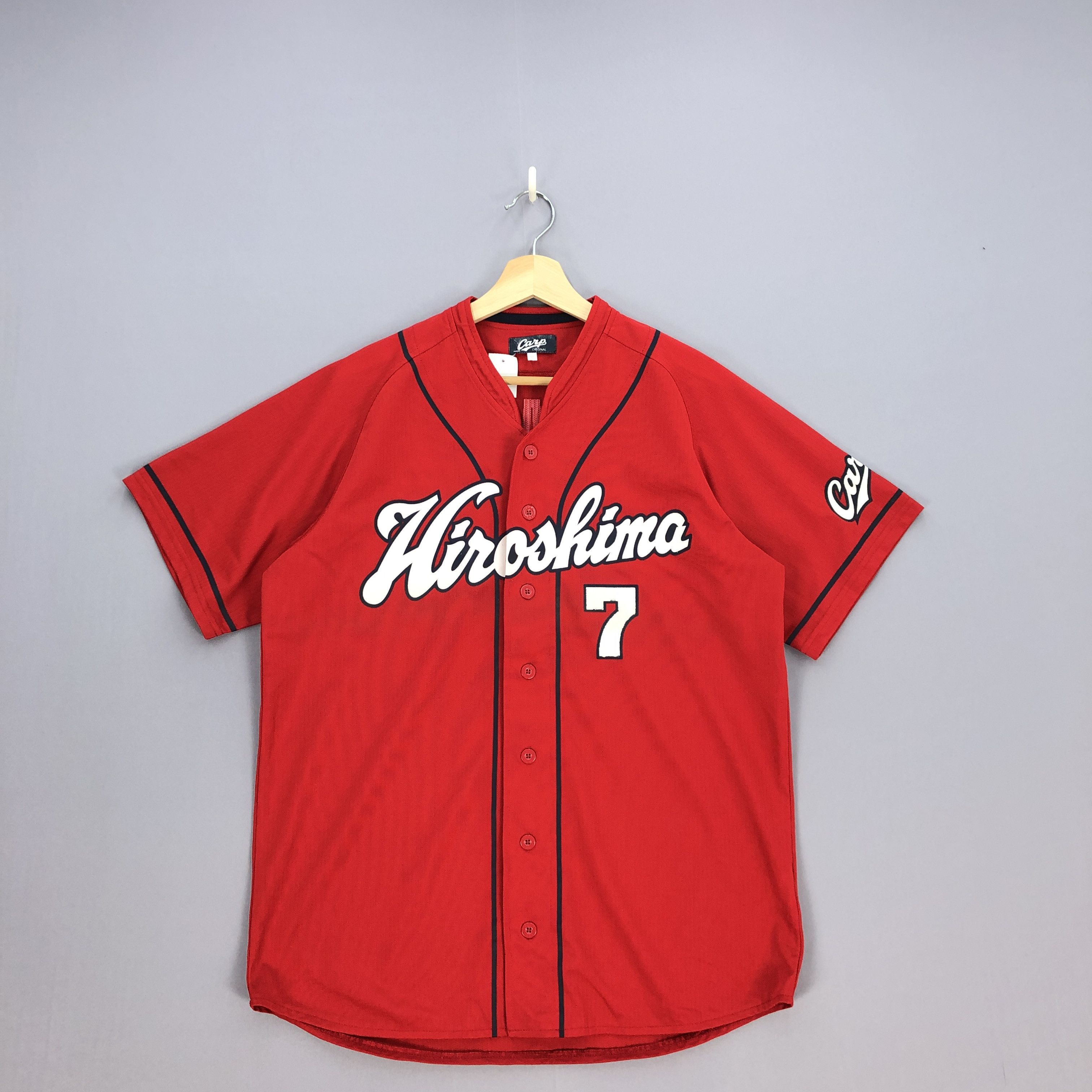 Japanese Brand Vintage Y2K Japanese Hiroshima Baseball T Shirt Sportswear Size US L / EU 52-54 / 3 - 1 Thumbnail