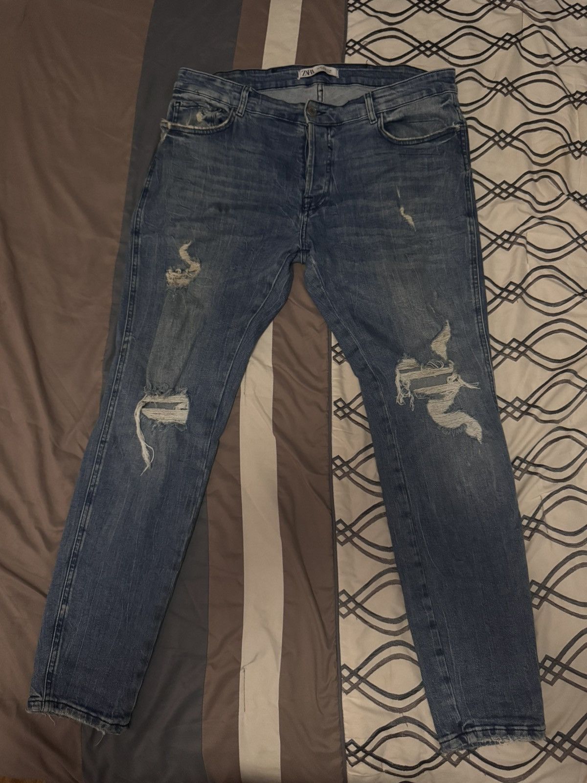 Zara Men’s Ripped Blue Jeans Size US 36 / EU 52 - 1 Thumbnail