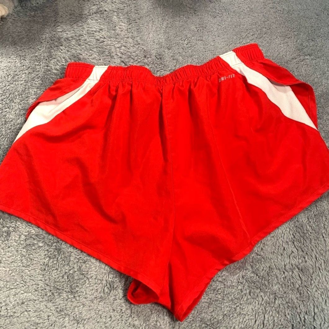 Nike **Nike Red Women's Dri-Fit Running Shorts** New title: **Nike Red Women's Dri-Fit Running Shorts** Size 32" / US 10 / IT 46 - 6 Thumbnail