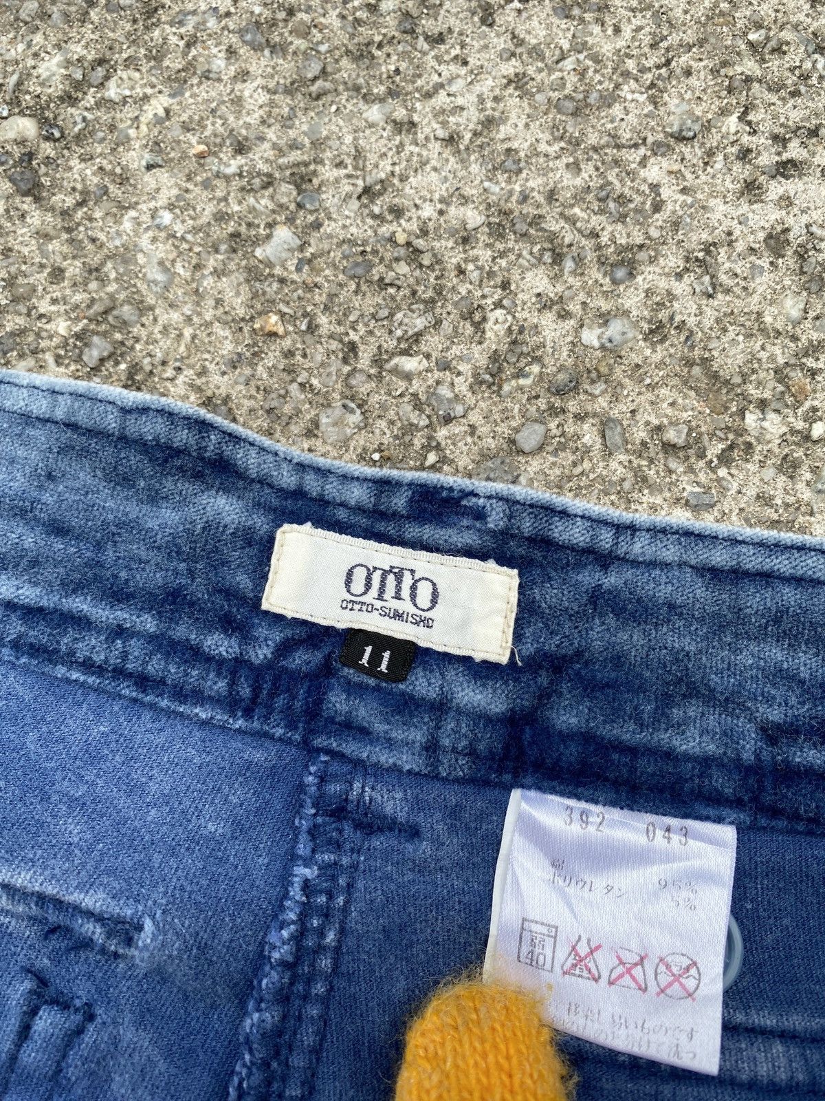 Japanese Brand × Otto 1990s - Otto Velvet Multipocket Flare Pant Size 28" / US 6 / IT 42 - 14 Thumbnail