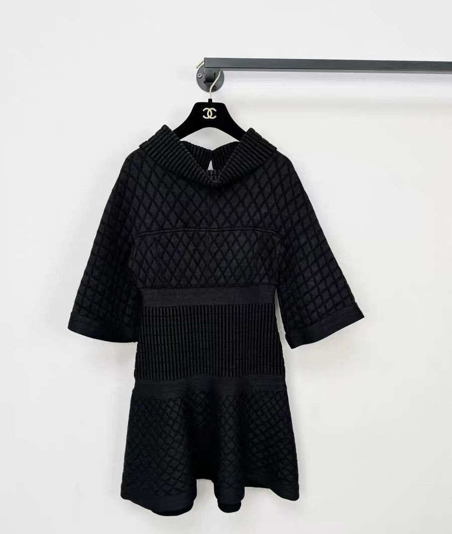 Chanel Chanel dress Size XS / US 0-2 / IT 36-38 - 1 Thumbnail