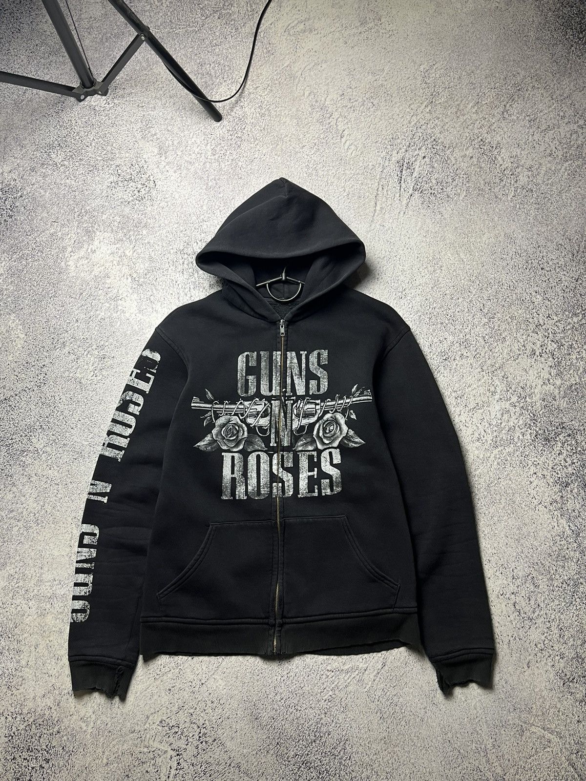 Band Tees Vintage Guns N Roses Distressed Faded Zip Hoodie Size US M / EU 48-50 / 2 - 5 Thumbnail
