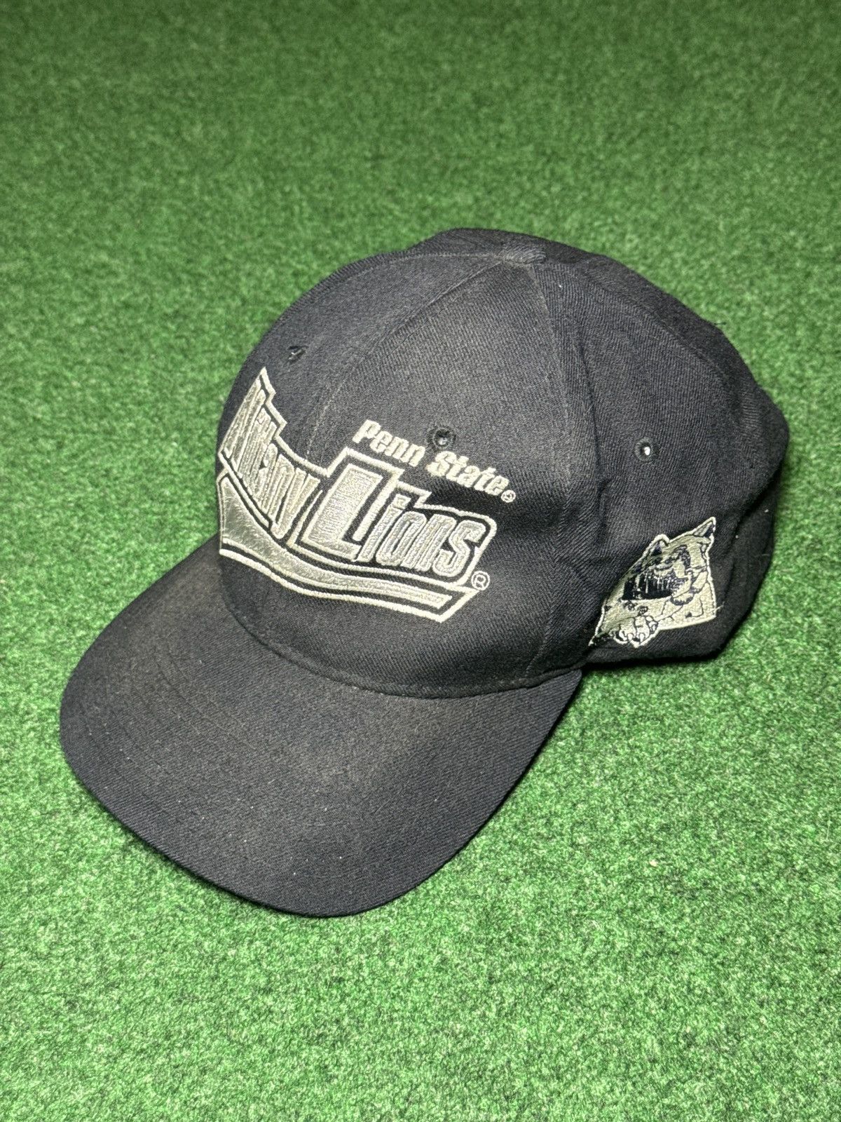 Starter Vintage Penn State Starter Wool Retro Snapback College Hat Size ONE SIZE - 1 Thumbnail