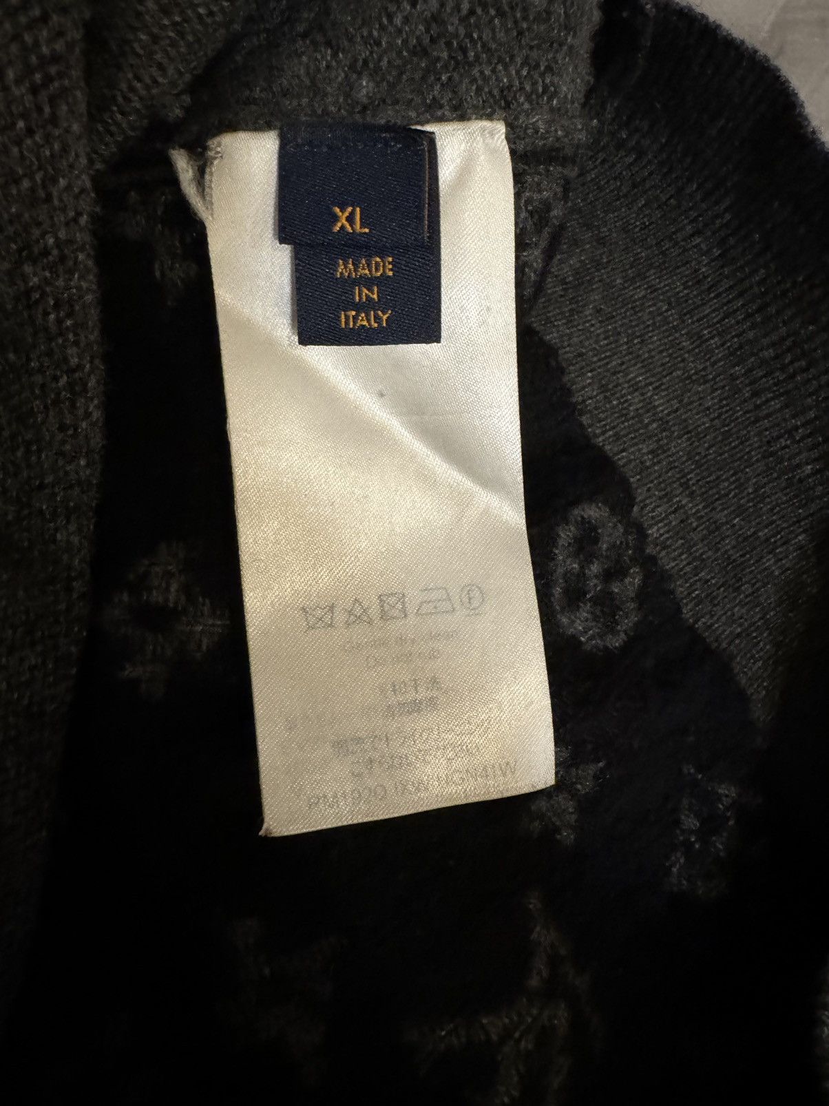 Louis Vuitton Louis Vuitton sweat limited Japan edition Size US XL / EU 56 / 4 - 5 Thumbnail