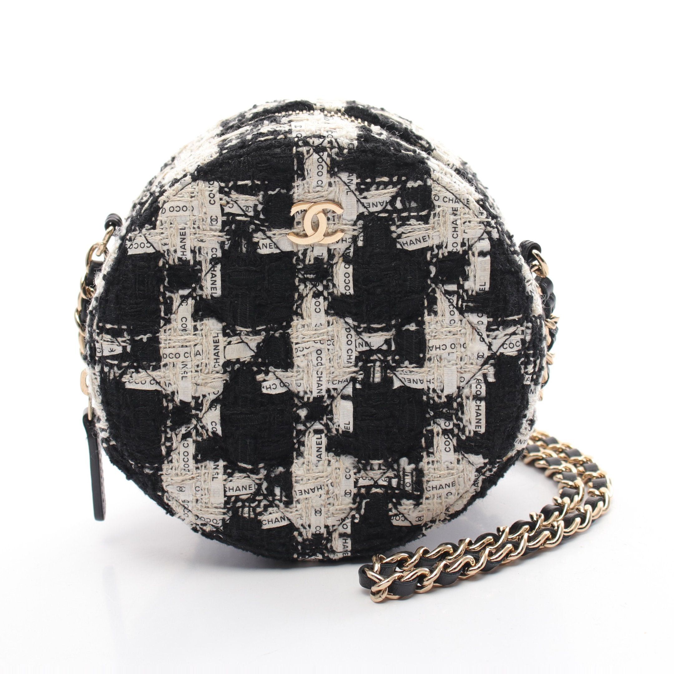 Chanel Matelasse Chain Shoulder Bag Tweed Black White Gold Hardware