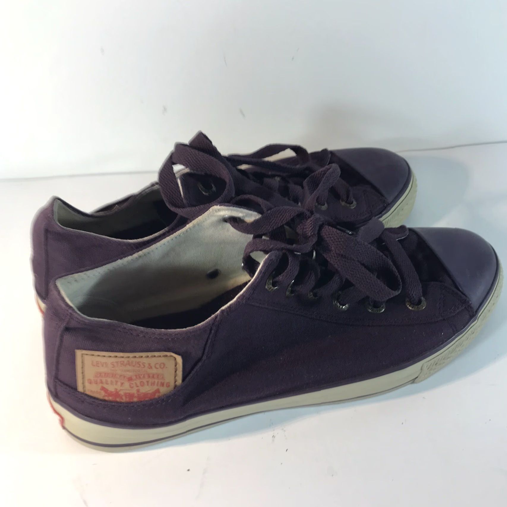 CO Levi Strauss & Co Canvas Sneakers Mens Size 9.5 Eggplant Lightweight Comfort Size US 9.5 / EU 42-43 - 4 Thumbnail