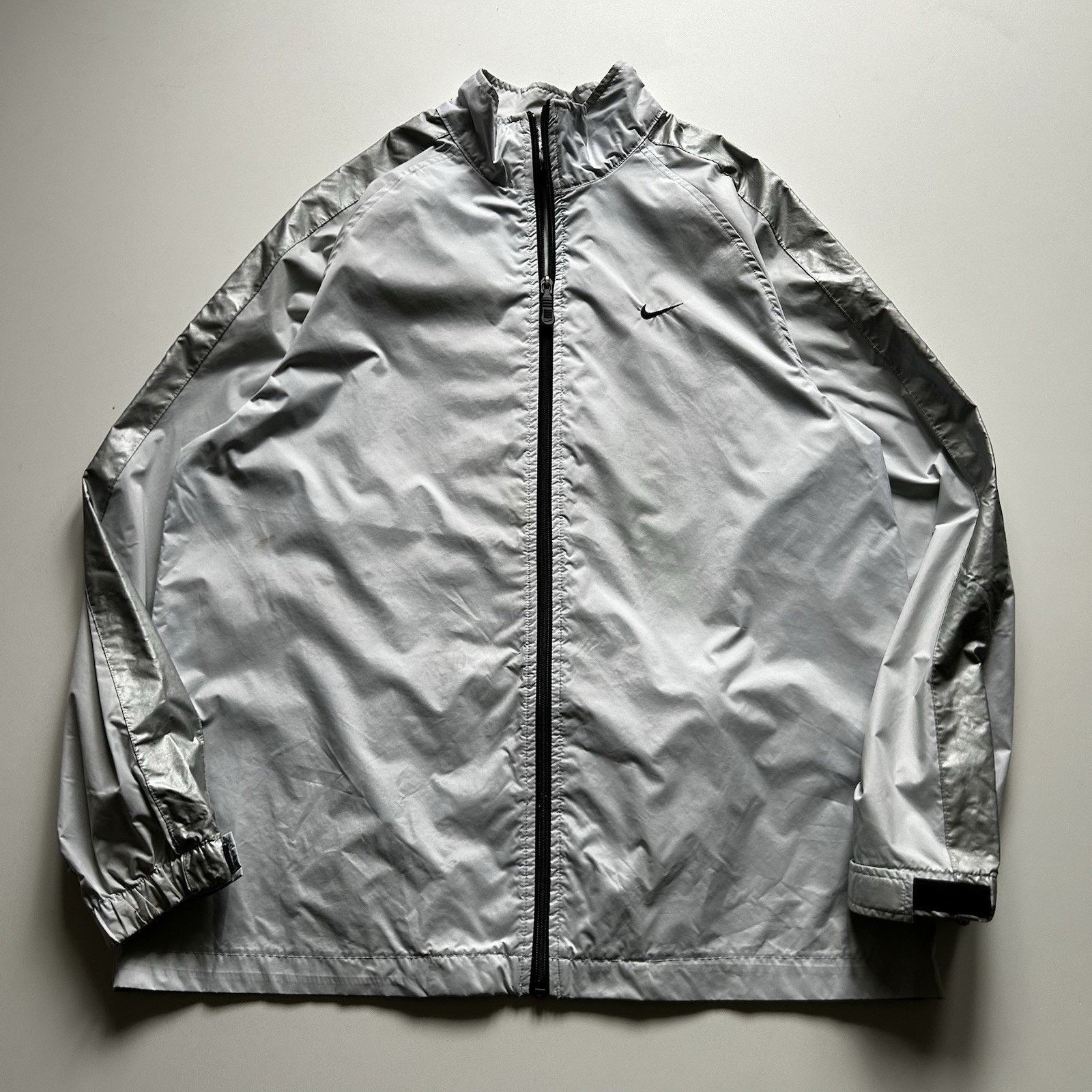 Nike Vintage Y2K Nike Windbreaker Jacket Zip Up Nylon Small Gray Size US S / EU 44-46 / 1 - 1 Thumbnail