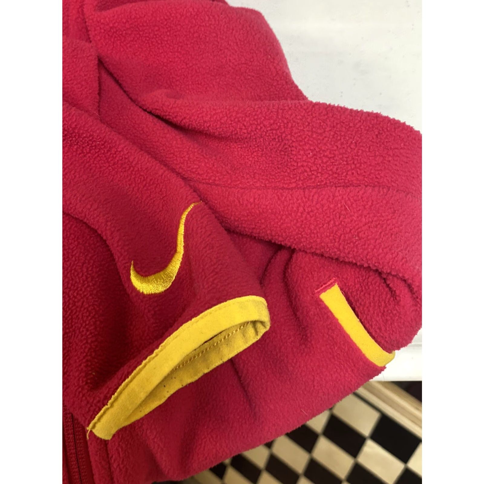Nike Nike Women’s Pink Yellow Livestrong Full Zip Fleece Jacket S Women Jacket All Seasons Size S / US 4 / IT 40 - 4 Thumbnail