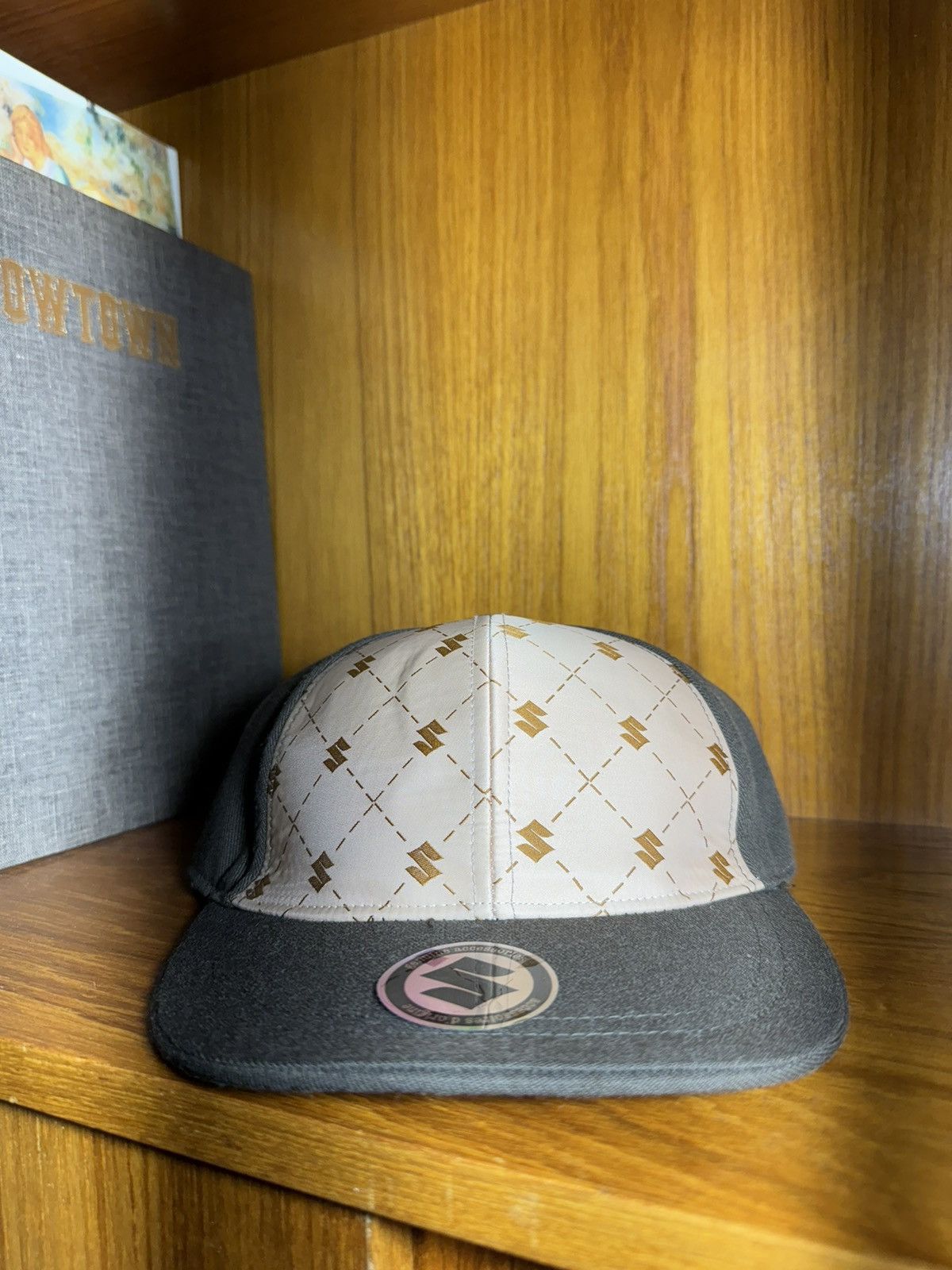 Vintage Vintage Y2K Suzuki LV Inspired Flex Fit Hat Size ONE SIZE - 4 Thumbnail