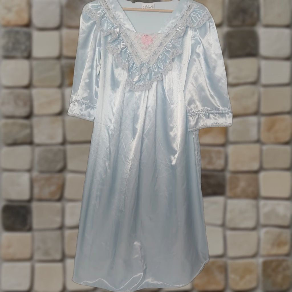 Vintage VINTAGE Nicole Gown M Nightgown Blue Shimmer Lace Trim Ruffled 1/2 Sleeve USA ILGWU Size ONE SIZE - 1 Thumbnail