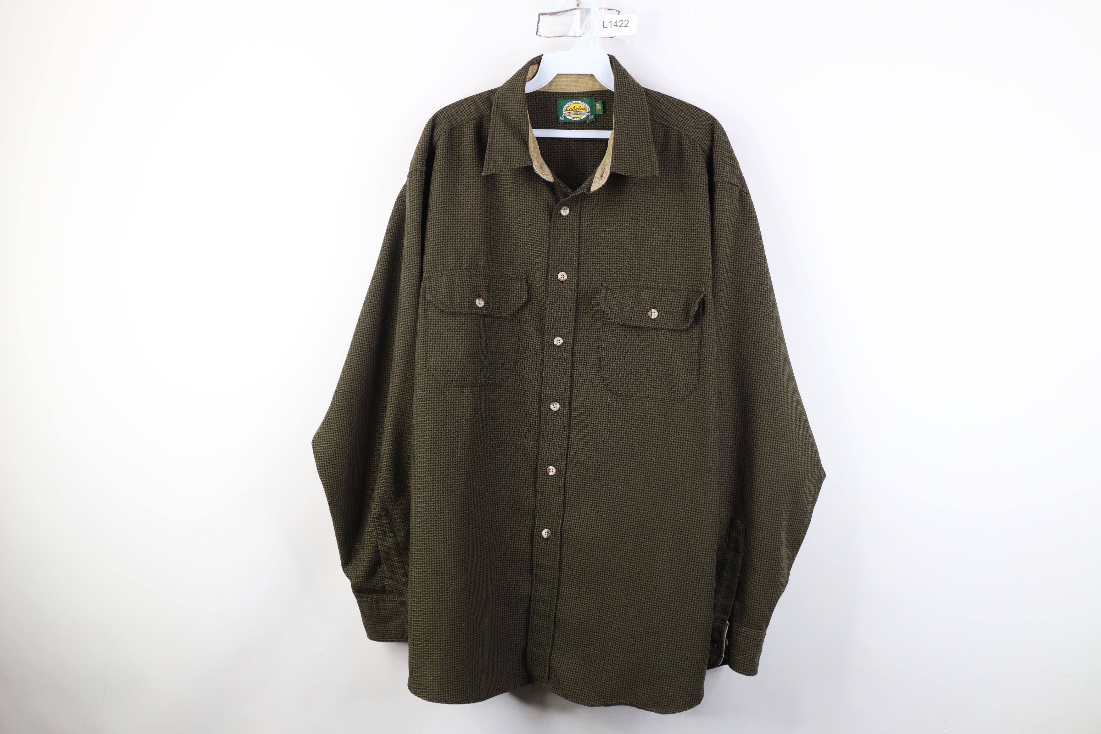 Vintage 90s Cabelas Houndstooth Collared Button Shirt
