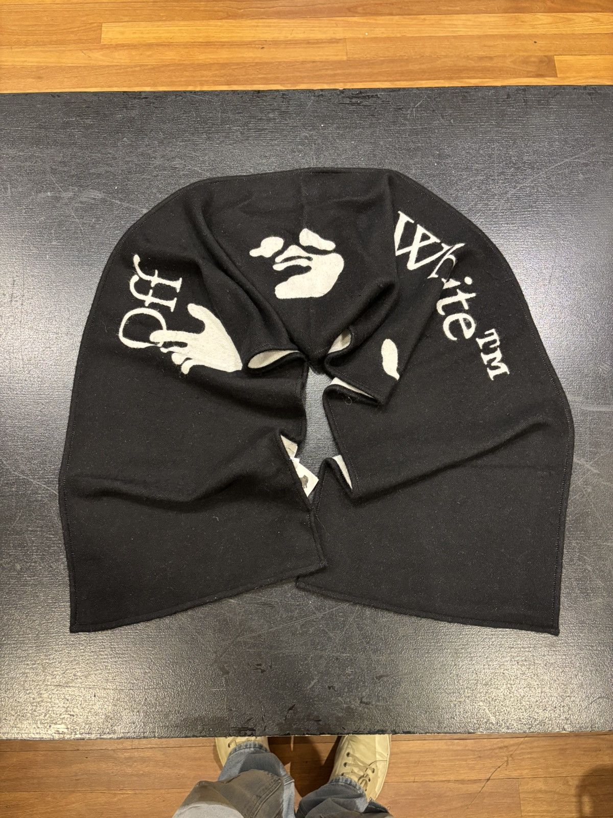 Off-White Off-White Scarf Size ONE SIZE - 1 Thumbnail