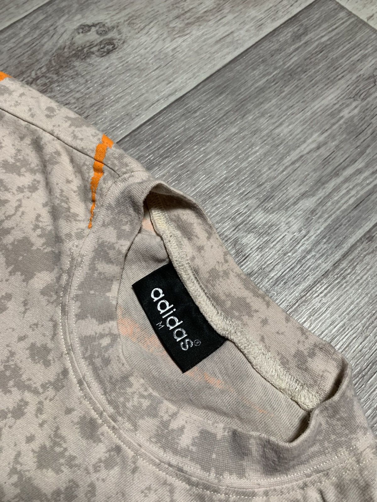 Adidas × Vintage Vintage Adidas 90’s Spider Logo Monogram Loose Fit T-Shirt Size US M / EU 48-50 / 2 - 5 Thumbnail