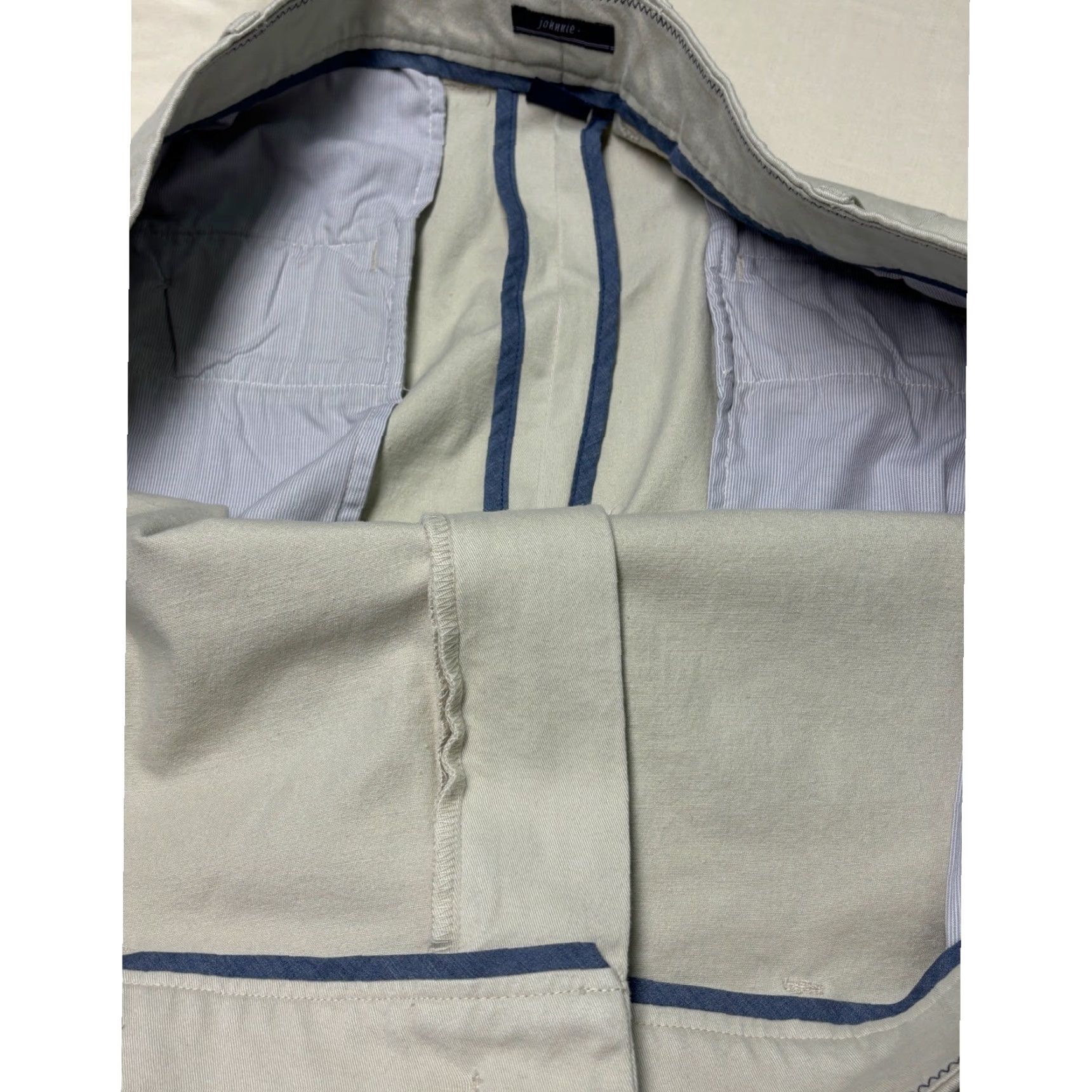 johnnie-O NWT Johnnie-O Mens Chino Shorts Beige 50 Cotton Blend Regular Relaxed Casual Zipper Pockets Button NWT Mens Big & Tall Size US 34 / EU 50 - 4 Thumbnail