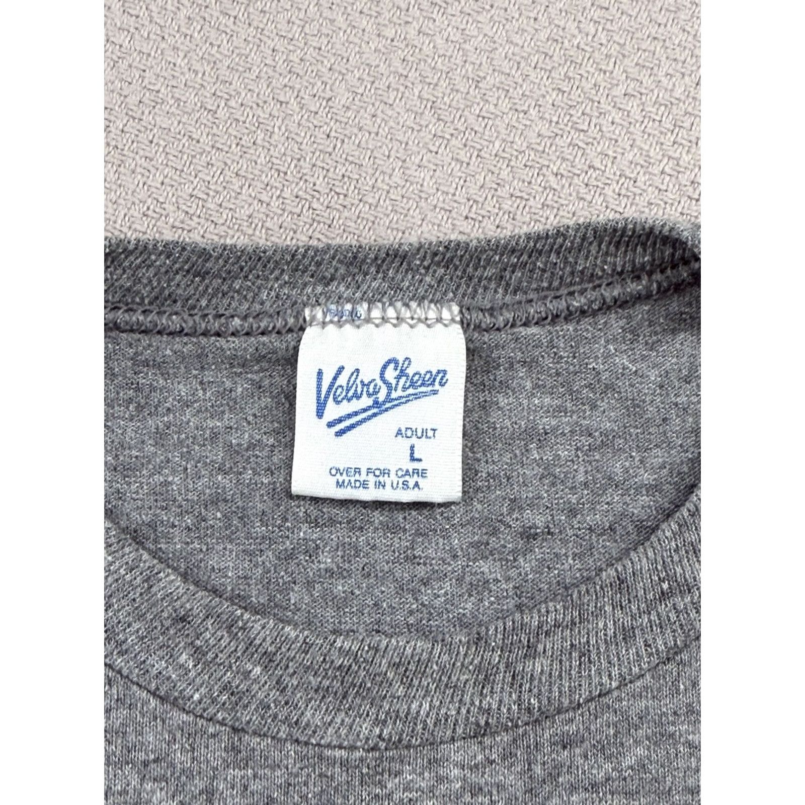 Velva Sheen VINTAGE Velva Sheen US Navy Fleet Rec Sasebo Japan T Shirt Mens L Gray Graphic Print 90s Military Retro Size US L / EU 52-54 / 3 - 4 Thumbnail