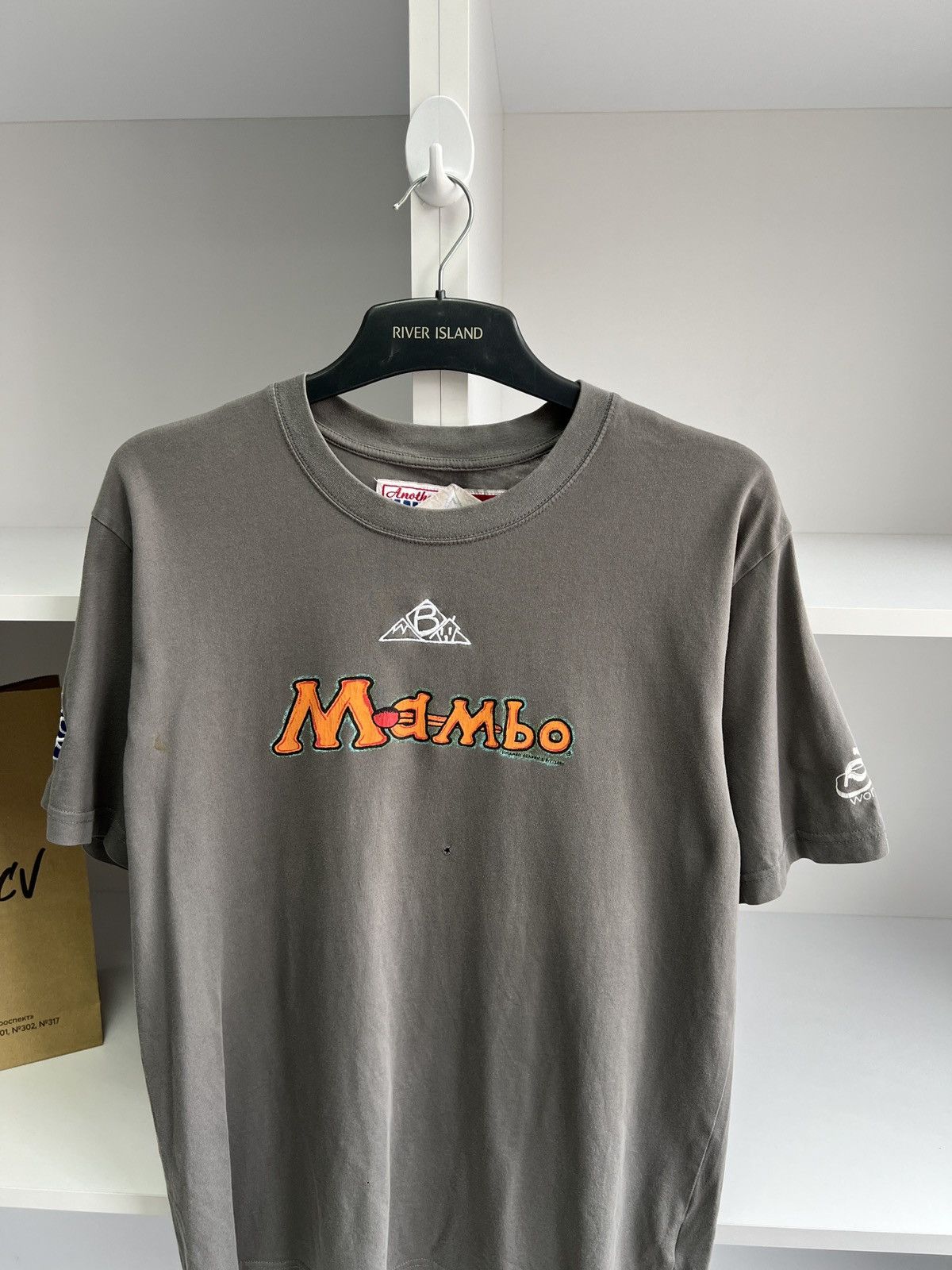 Mambo × Vintage Vintage Mambo Big Print Logo Streetwear Tee Size US M / EU 48-50 / 2 - 8 Thumbnail