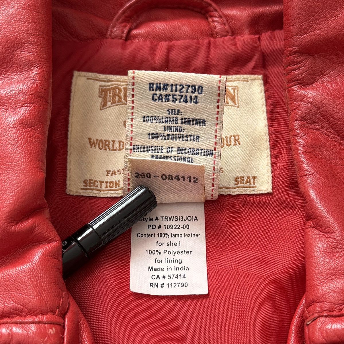 True Religion True Religion Vintage Y2K Leather Moto Jacket Size M / US 6-8 / IT 42-44 - 15 Thumbnail