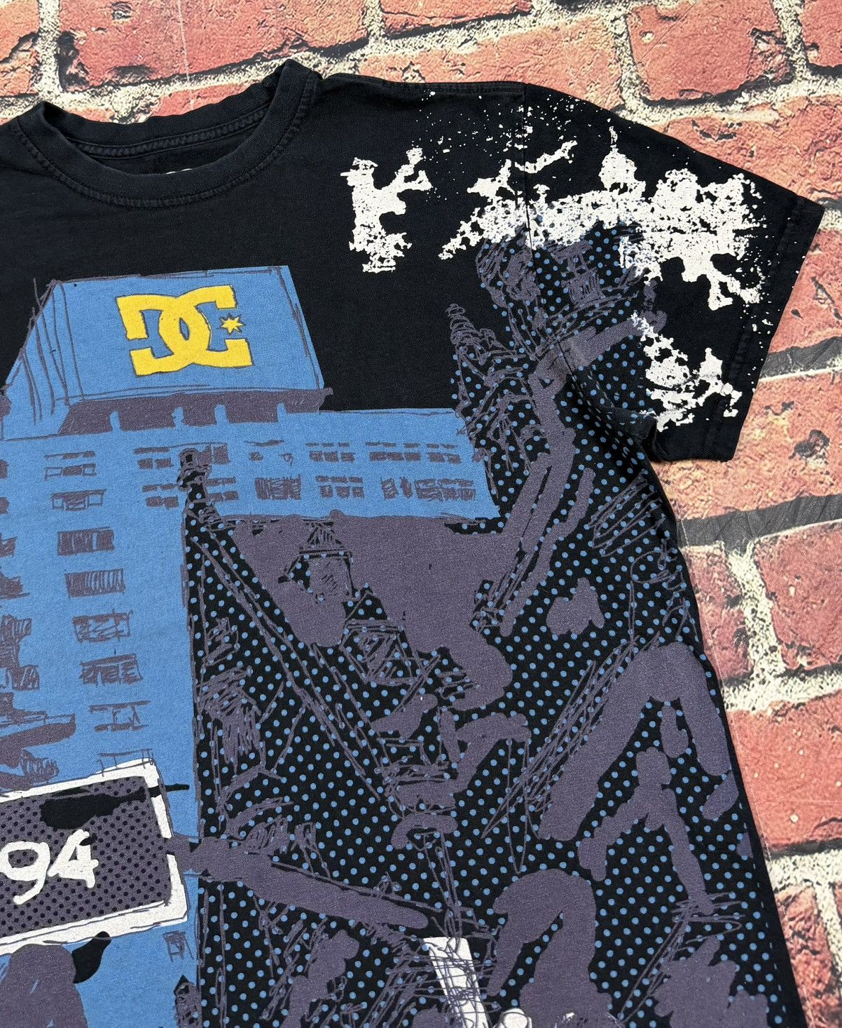 DC DC Shoes Skateboarding City Graffiti AOP Graphic T-Shirt Size US M / EU 48-50 / 2 - 4 Thumbnail
