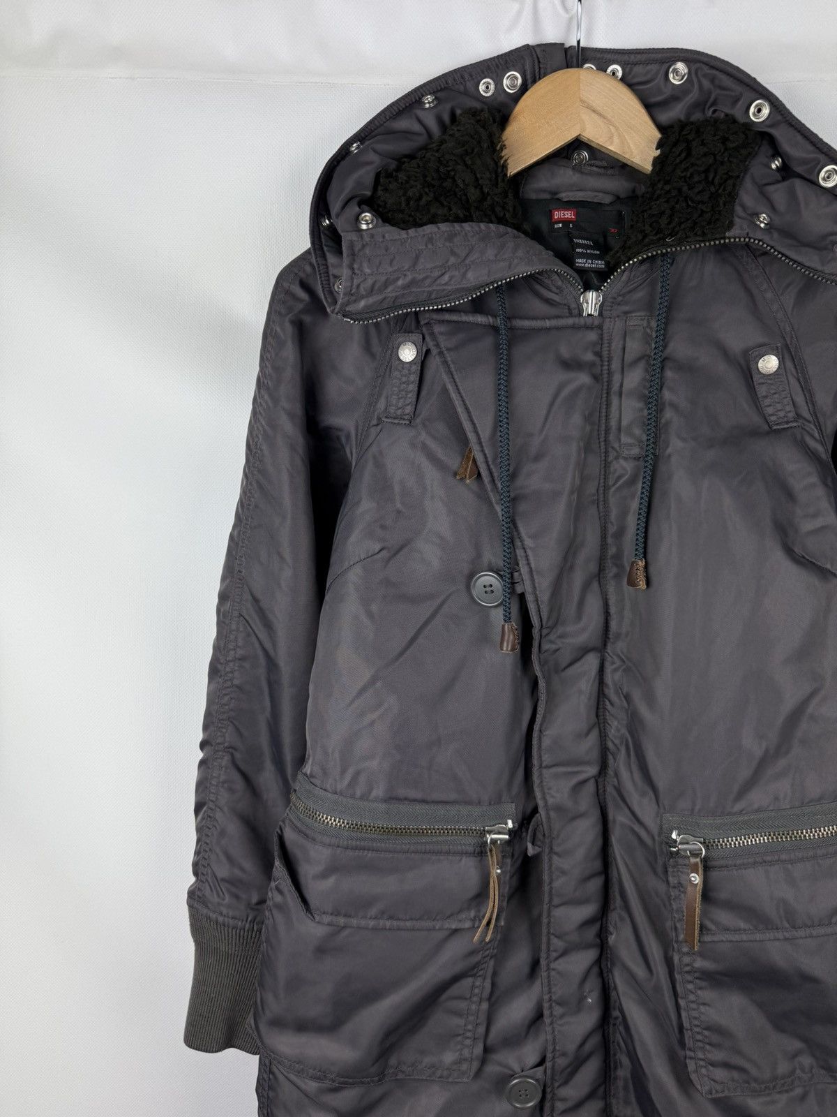 Diesel × Vintage Diesel Vintage Ladies Y2K Nylon Hooded Parka Jacket Size S Size S / US 4 / IT 40 - 4 Thumbnail