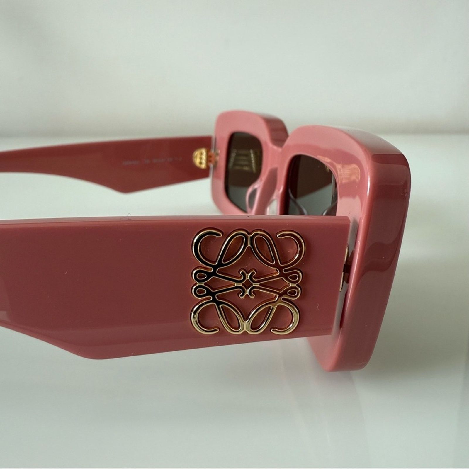 Loewe NEW!!! Loewe women sunglasses LW40101I 72E Authentic 375$ Size ONE SIZE - 6 Thumbnail