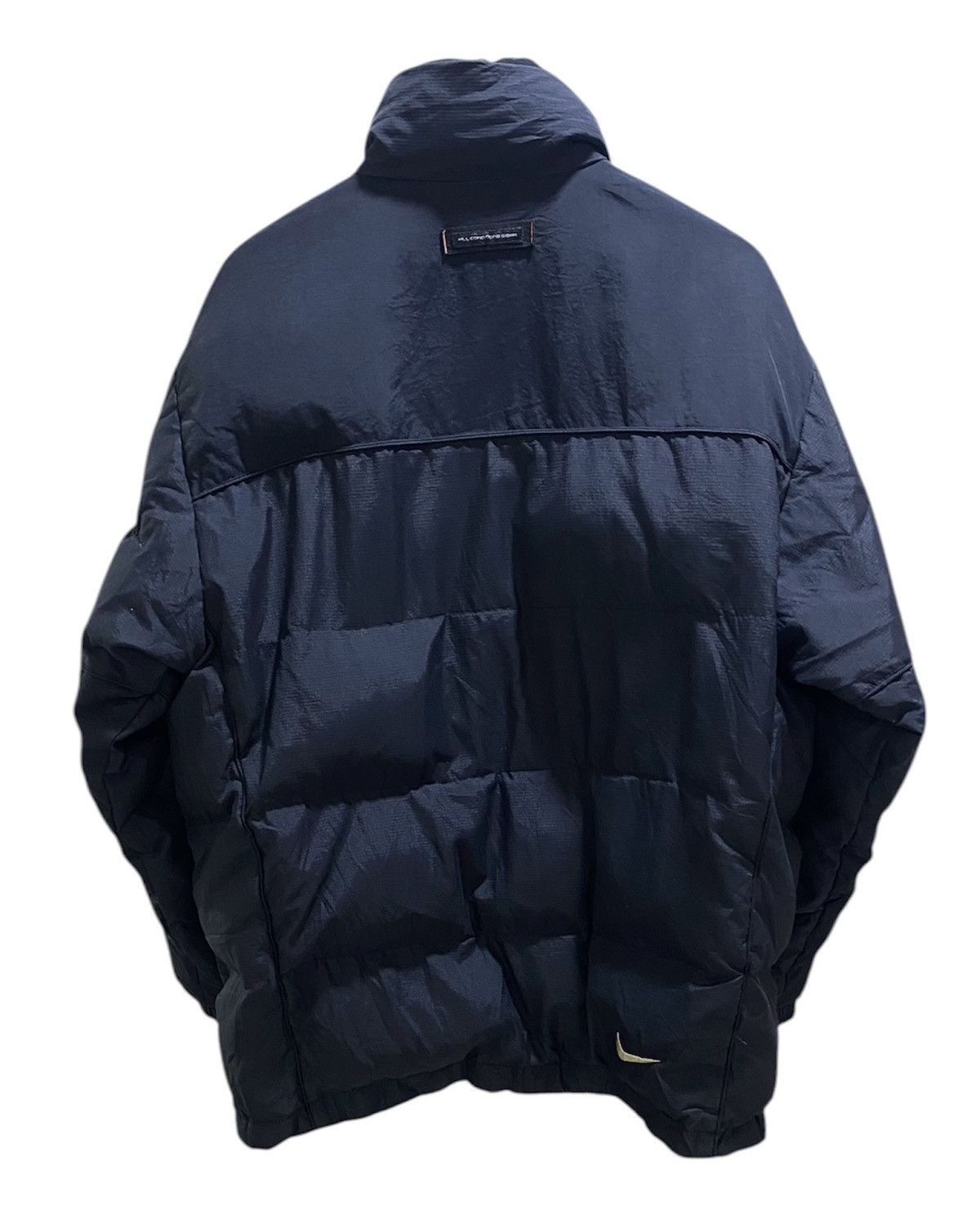 Nike ACG Vintage Nike Acg Puffer Jacket Size US L / EU 52-54 / 3 - 3 Thumbnail