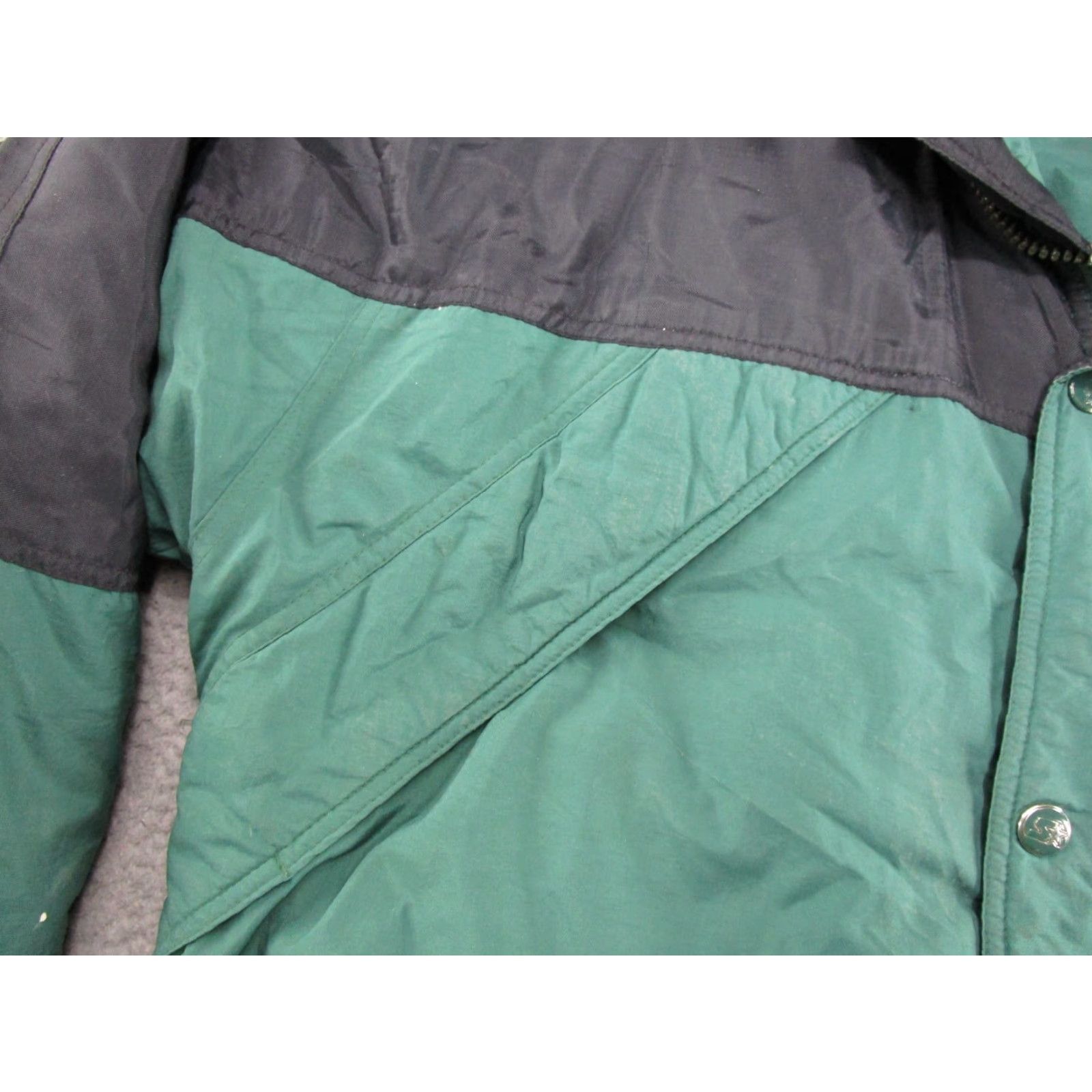Starter VINTAGE Starter Pro Line Puffer Jacket Green Bay Packers NFL Size L Men Jackets Winter Green Quilted Logo Zip Down Filled Nylon Racing Football Gifts Size US L / EU 52-54 / 3 - 5 Thumbnail
