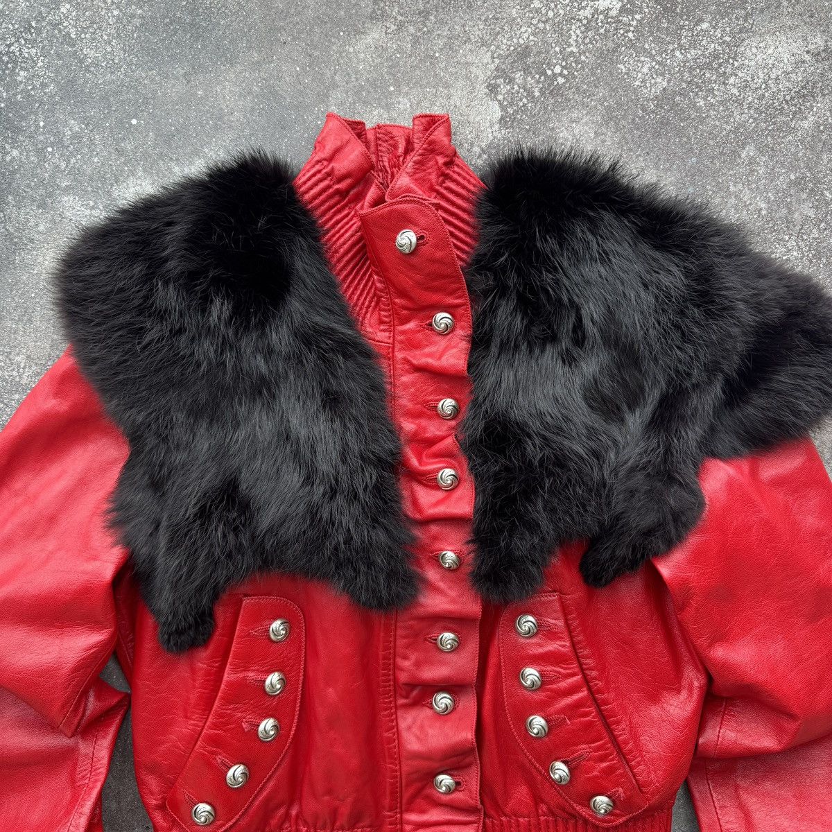 Japanese Brand Vintage Faux Fur Details Red Genuine Leather Cropped Jacket Size S / US 4 / IT 40 - 4 Thumbnail