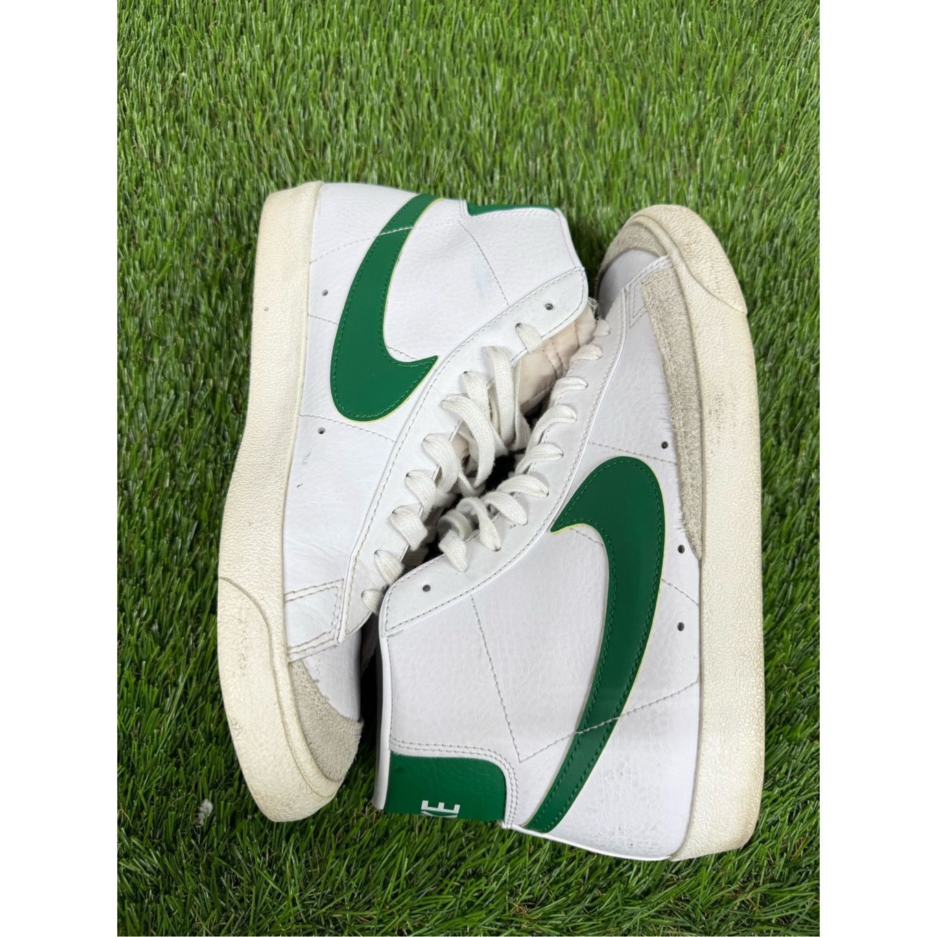 Nike Nike Blazer '77 Vintage Mid White Pine Green Size 9 Basketba Size US 9 / EU 42 - 6 Thumbnail