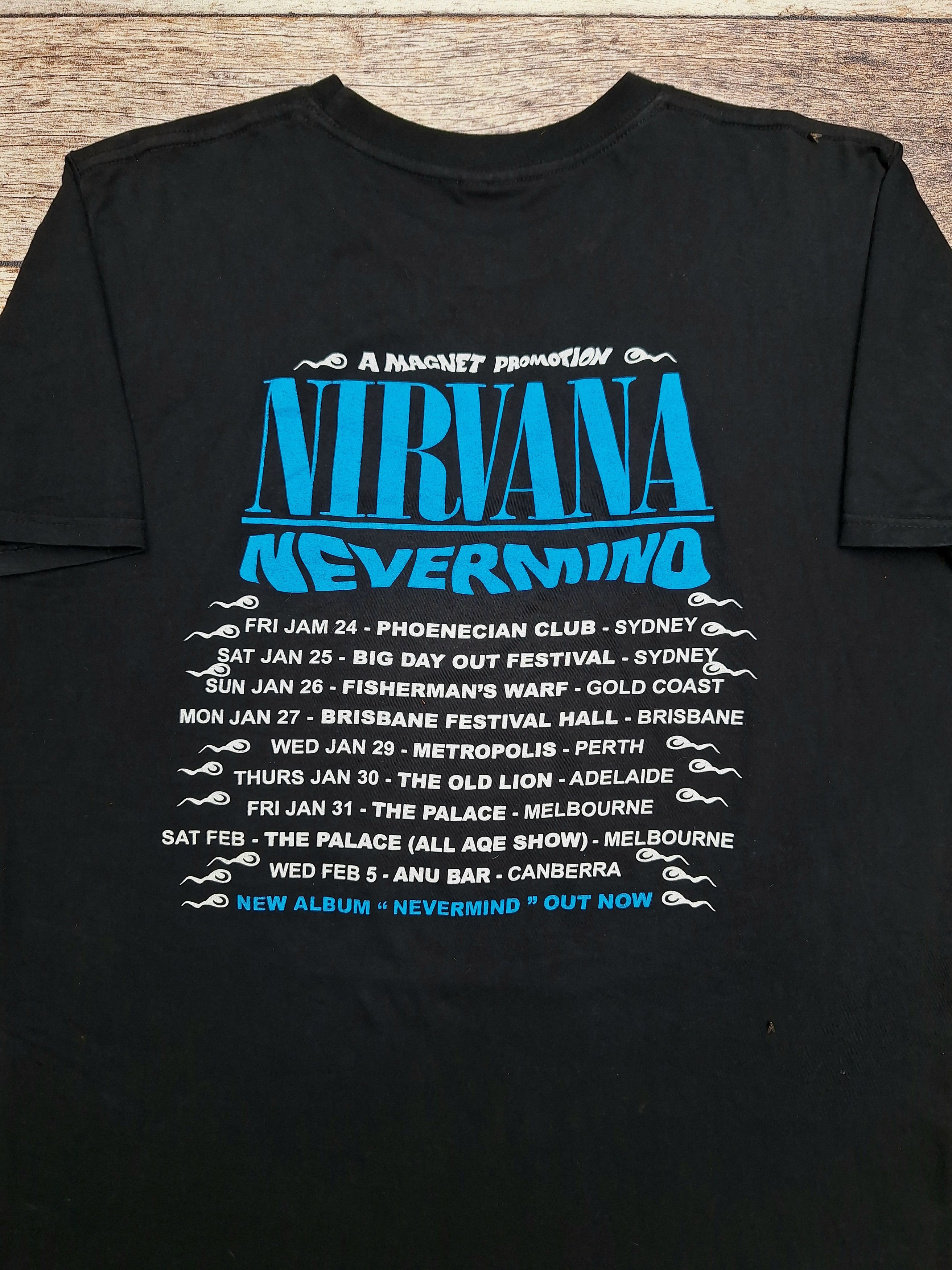 Vintage 🔥RARE🔥 Vintage nirvana 2004 tour magnet promotion tour tee Size US XL / EU 56 / 4 - 2 Thumbnail