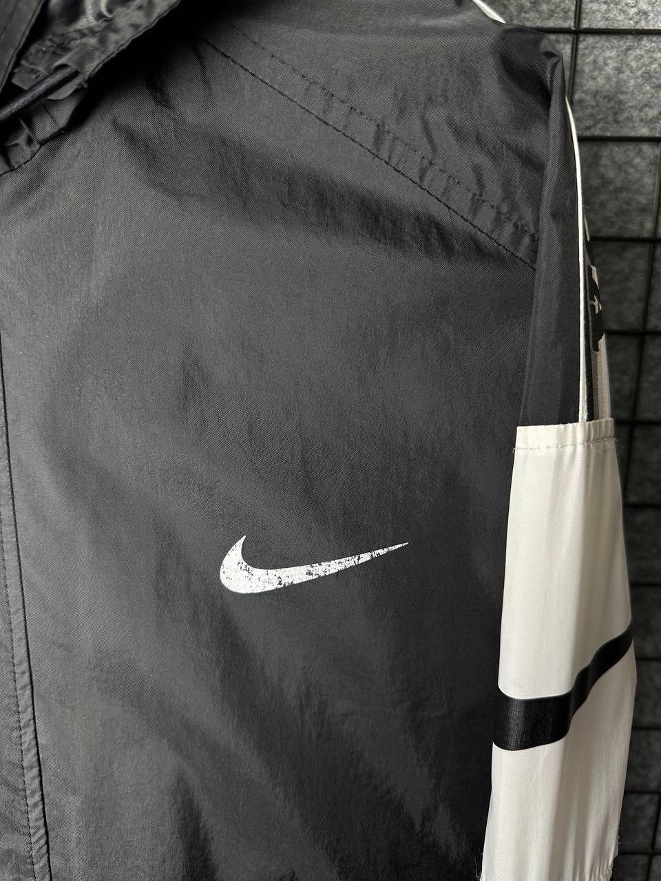 Vintage Vintage Nike raincoat light jacket transformer Size US L / EU 52-54 / 3 - 3 Thumbnail