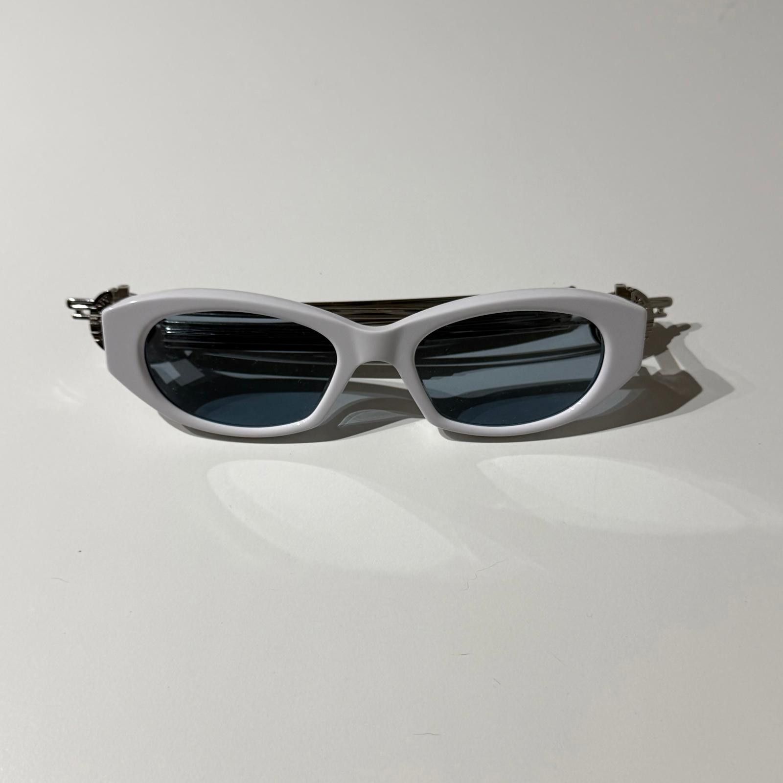 Gentle Monster Gentle Monster X Moncler Swipe 1 Sunglasses Size ONE SIZE - 9 Thumbnail
