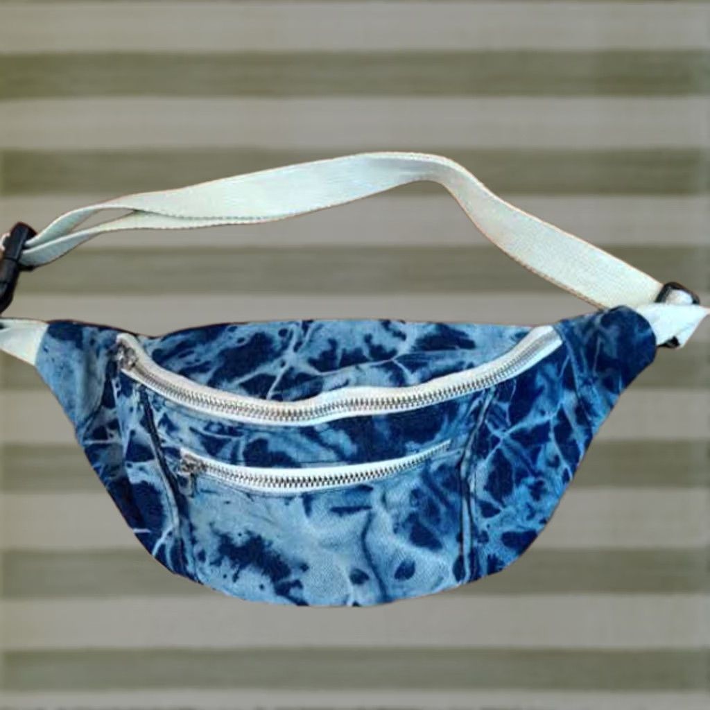 Vintage Wild Fable Tie-Dye Belt Bag & Fanny Pack Medium Adjustable Strap White Blue Womens Size ONE SIZE - 1 Thumbnail