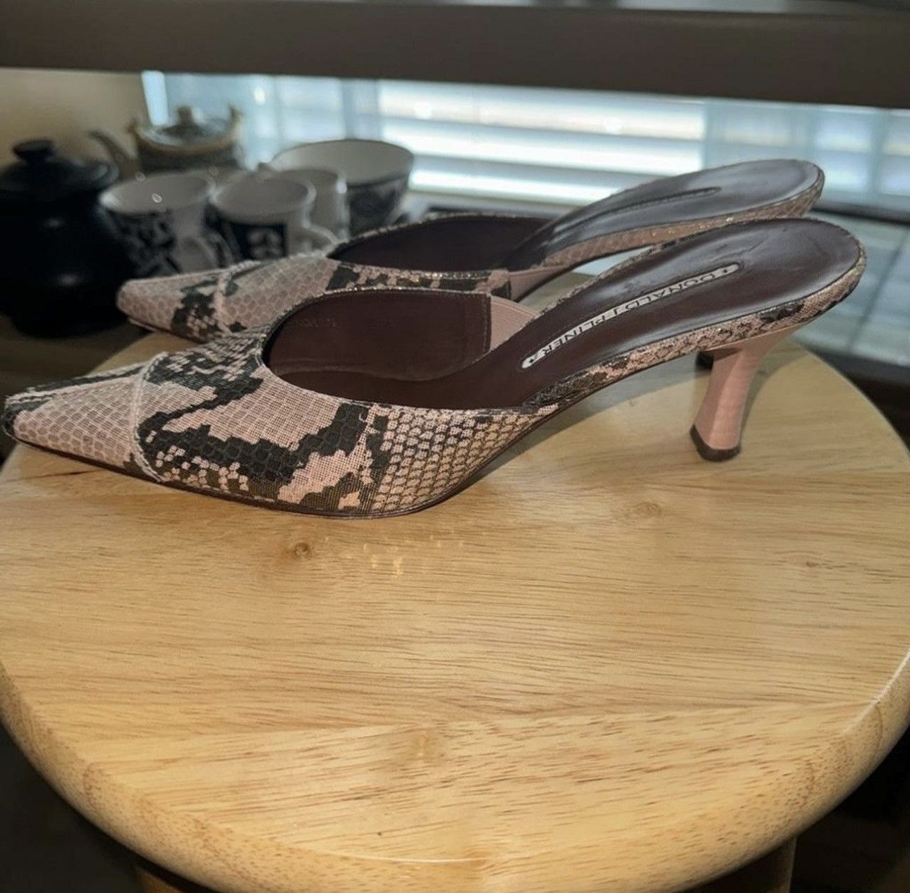 Donald Pliner Donald Pliner Snakeskin Heels Size US 9.5 / IT 39.5 - 2 Thumbnail