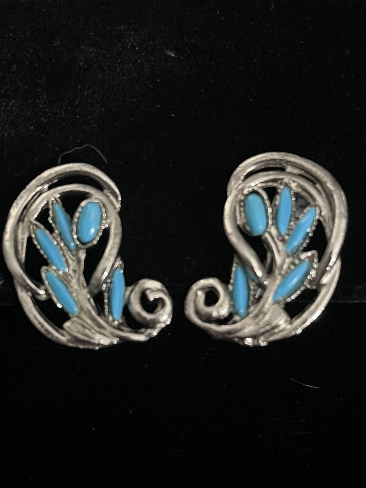 Other Vintage 60s Faux Turquoise Silver Swirl Clip On Earrings Size ONE SIZE - 1 Thumbnail