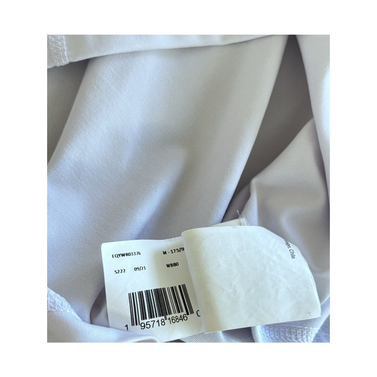 Quiksilver Quicksilver Rash Guard Shirt Medium Gray White Short Sleeve Size US M / EU 48-50 / 2 - 6 Thumbnail
