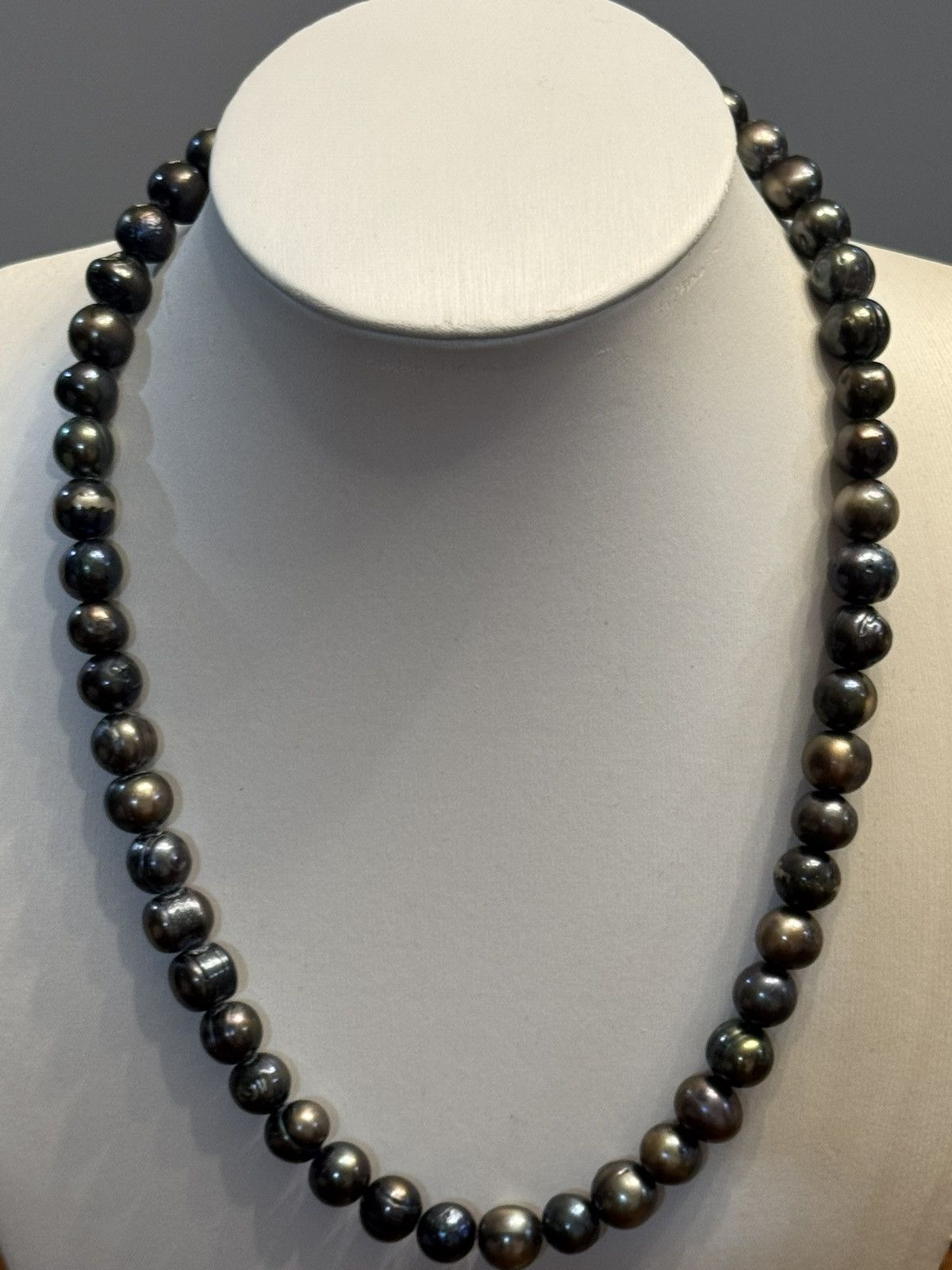 Jewelry Baroque Black Tahitian Natural Pearl Strand Necklace Size 30 - 1 Thumbnail